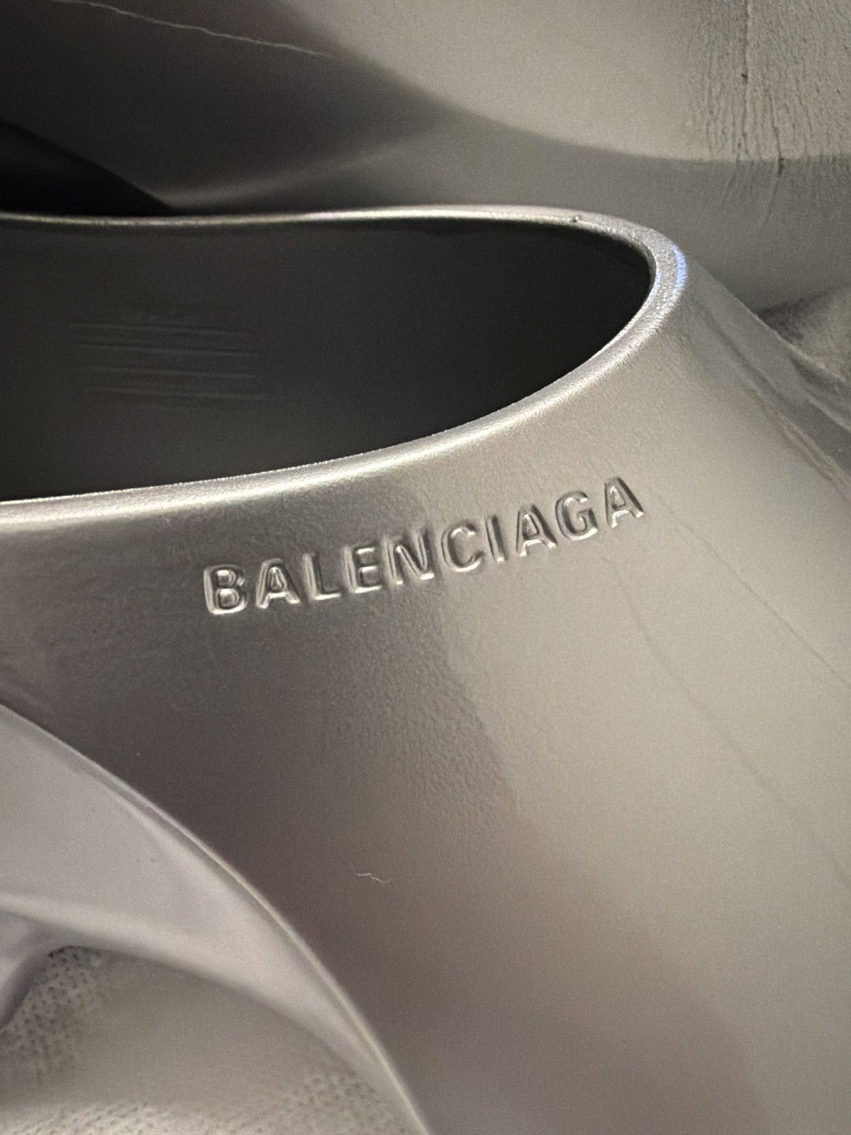 Balenciaga Balenciaga space shoe Silver Size US 11 / EU 44 - 7 Thumbnail