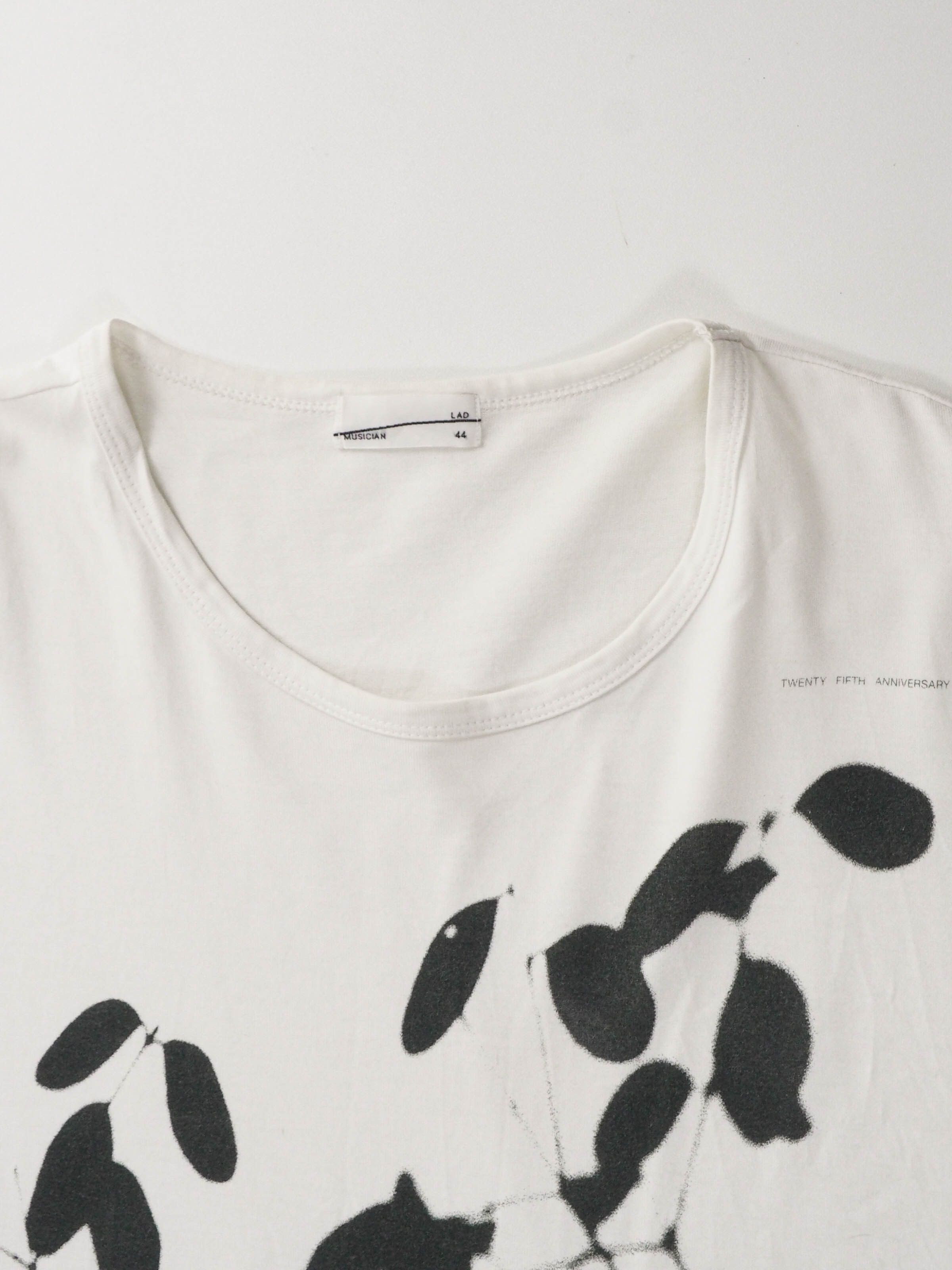 Lad Musician LAD MUSICIAN “Photo by Yuichi Kuroda” Graphic T-Shirt Size US XL / EU 56 / 4 - 7 Thumbnail
