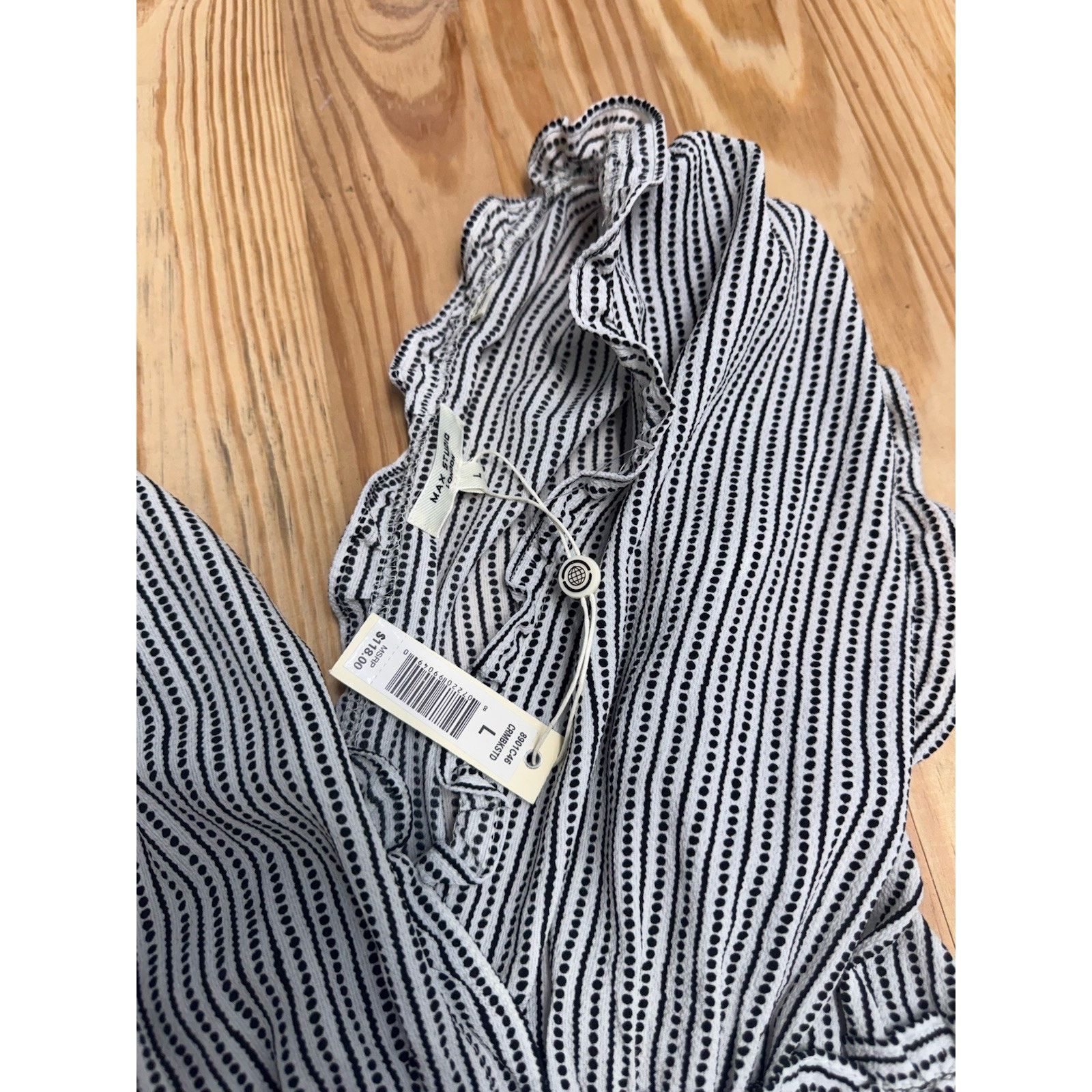 Other Max Studio NWT Smocked Waist Wide Leg Crepe Jumpsuit Black Size 30" / US 8 / IT 44 - 8 Thumbnail