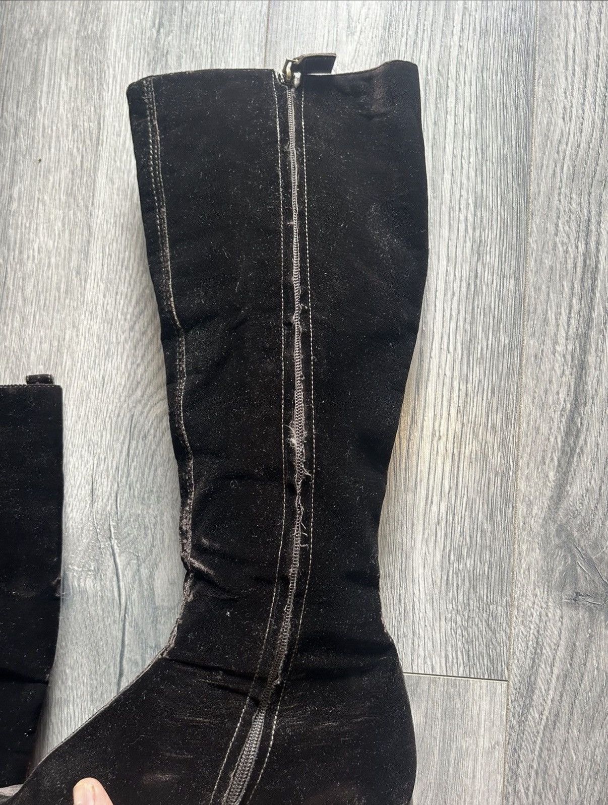Louis Vuitton Louis Vuitton Velvet Riding Boots (extremely rare) Size US 11 / EU 44 - 9 Thumbnail