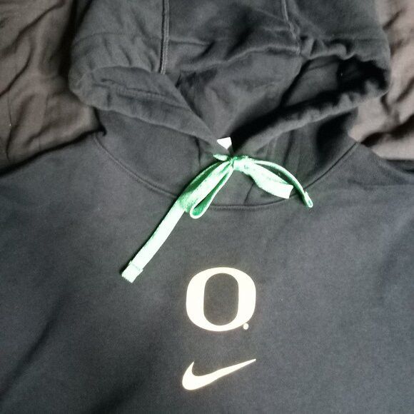 Nike Nike Oregon Ducks Hoodie Sweatshirt Mid Swoosh Travis Scott Size US M / EU 48-50 / 2 - 1 Thumbnail
