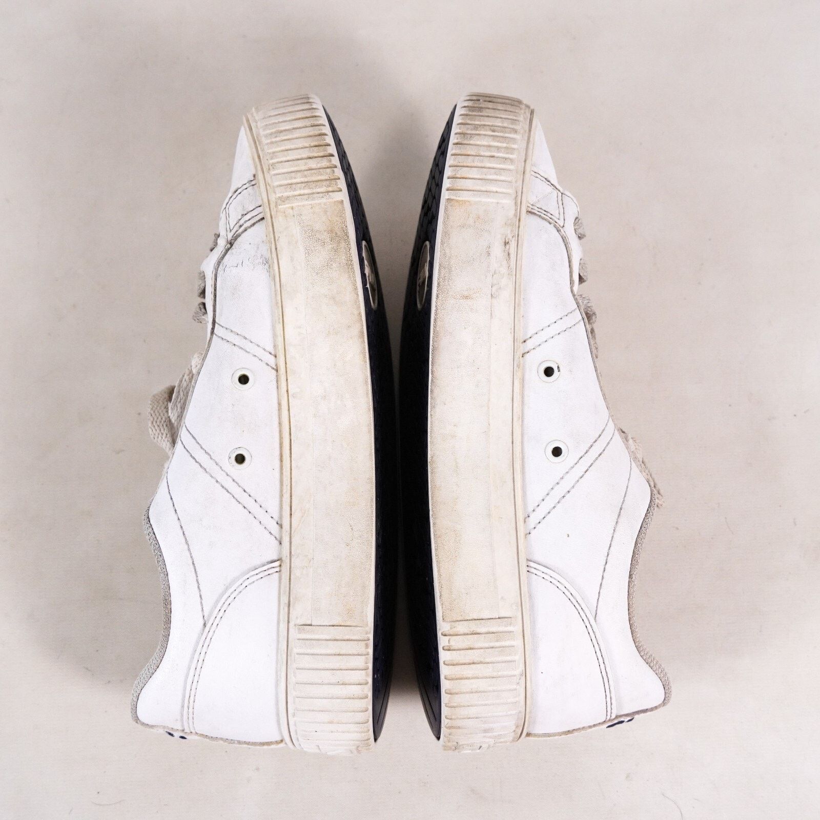 Fila Fila Athletic Shoes Casual Low Top Sneakers Women Size 7 Size US 7 / IT 37 - 5 Thumbnail