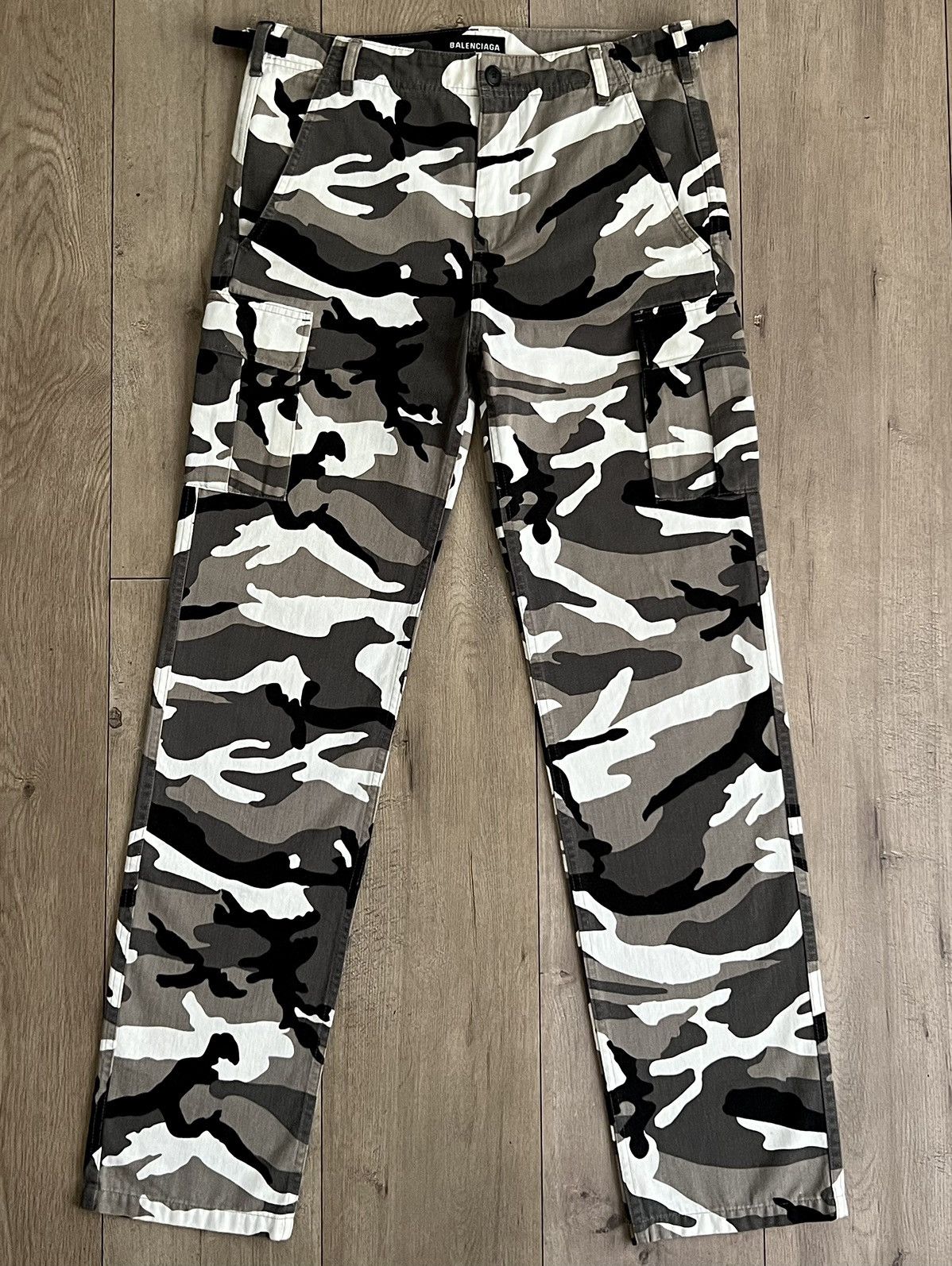 Balenciaga 2022 Balenciaga Snow Camo Rare Runway Cargo Pants Size