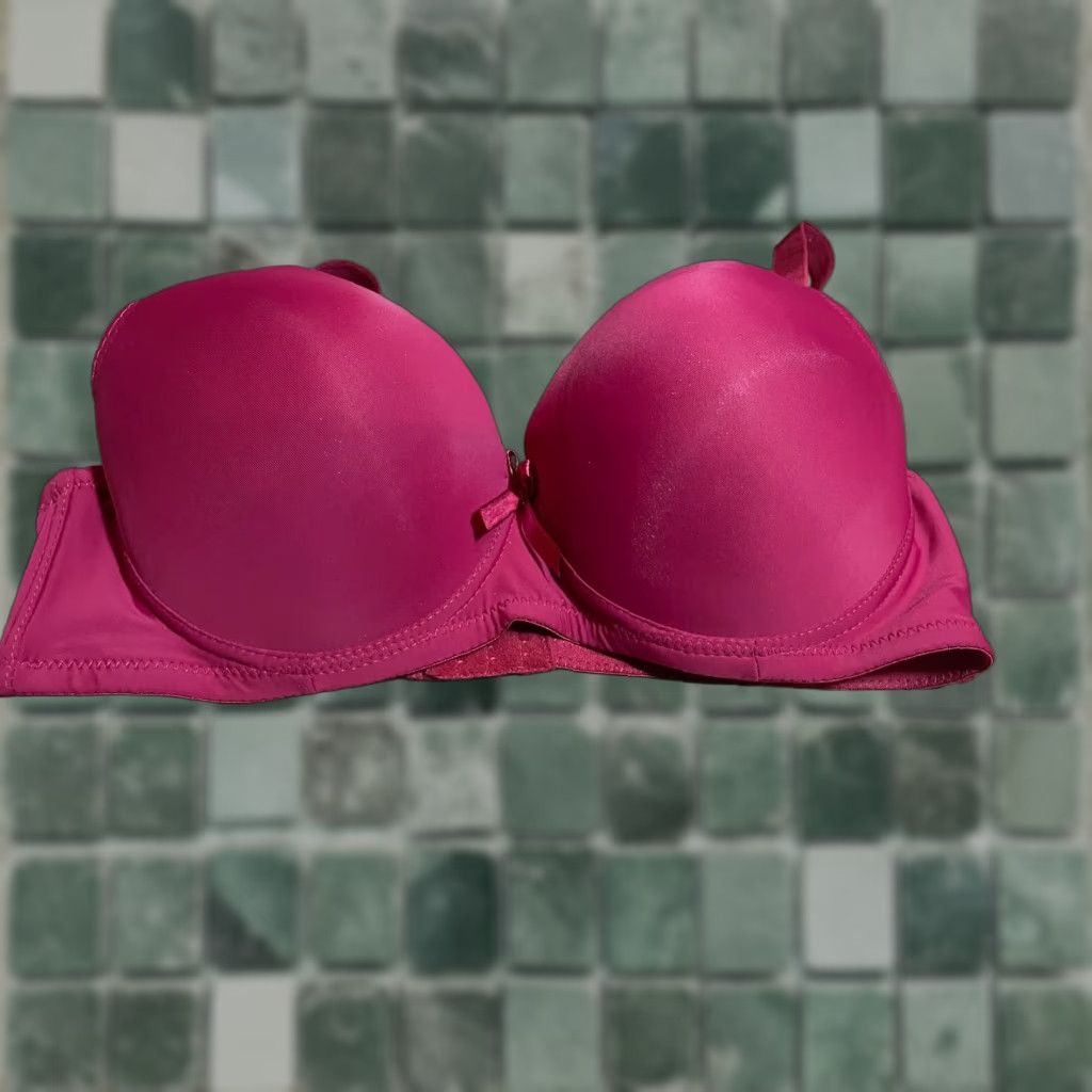 Vintage Emily Fashion Bra 38DD Underwire Padded Red Magenta Push Up Bra Womens DD Mens? Size ONE SIZE - 1 Thumbnail