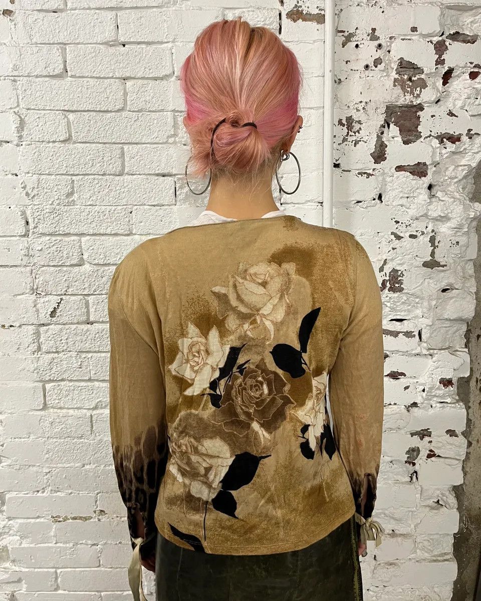 Roberto Cavalli 1990s Roberto Cavalli Rose Leopard Gradient Wool Beige Cardigan Size S / US 4 / IT 40 - 2 Thumbnail