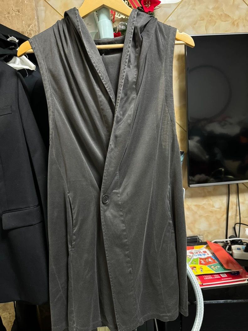 Julius julius Sleeveless vest Size US S / EU 44-46 / 1 - 1 Thumbnail