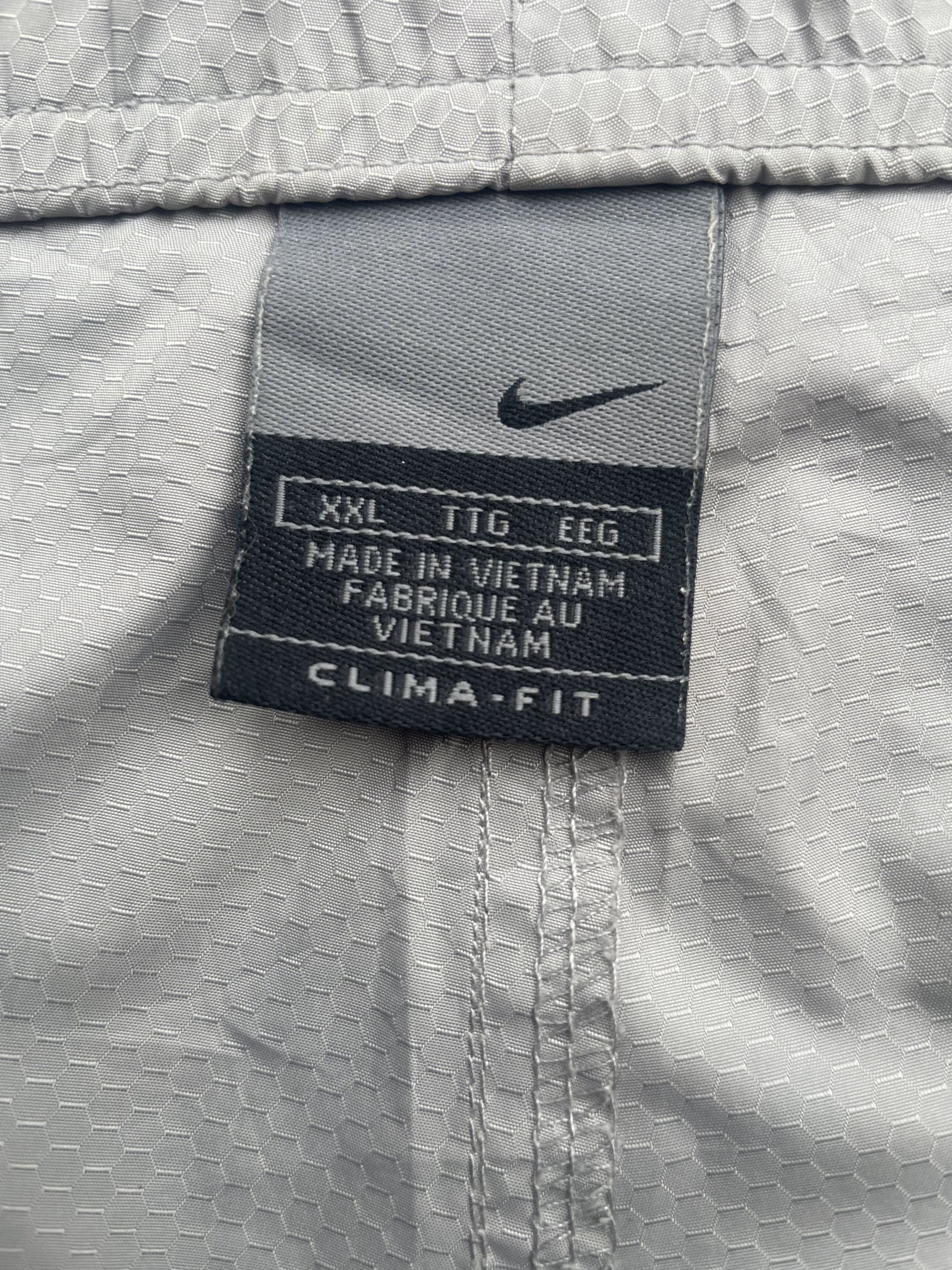 Nike Nike Honeycomb Climafit Short Size US 38 / EU 54 - 12 Thumbnail
