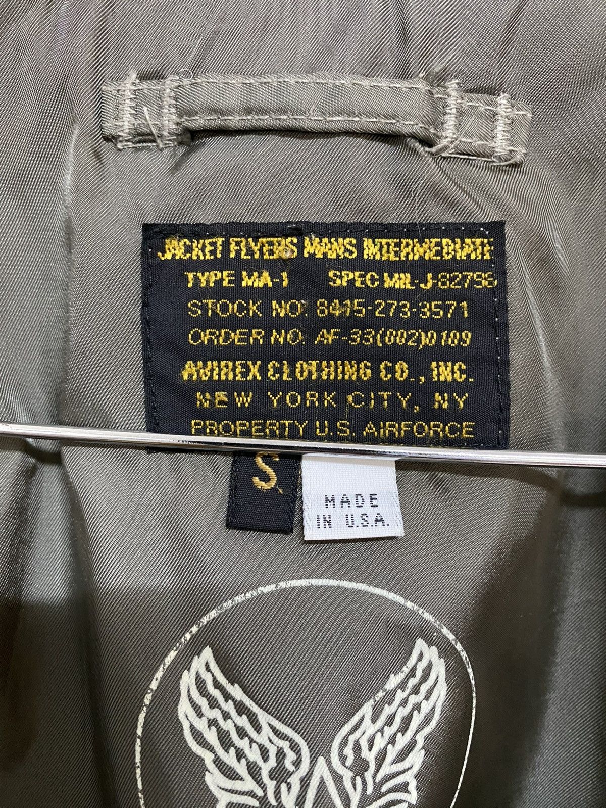 Avirex Ma 1 - Vtg Avirex MA-1 Dragon Flight Bomber Jacket USAF Size US S / EU 44-46 / 1 - 11 Thumbnail