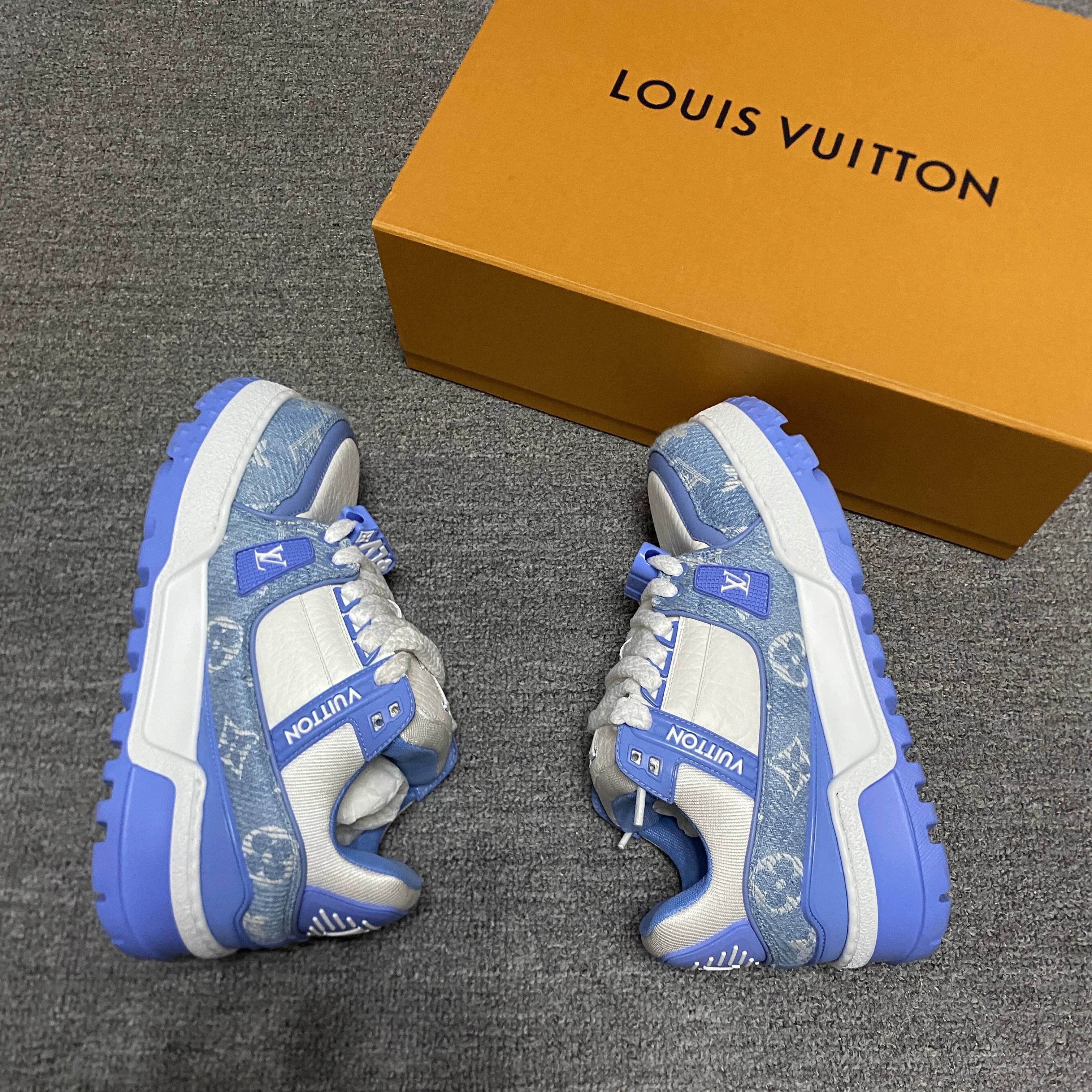 Louis Vuitton LV Trainer Maxi Denim Puff Sneaker EUR 37.5 Size US 7 / IT 37 - 5 Thumbnail