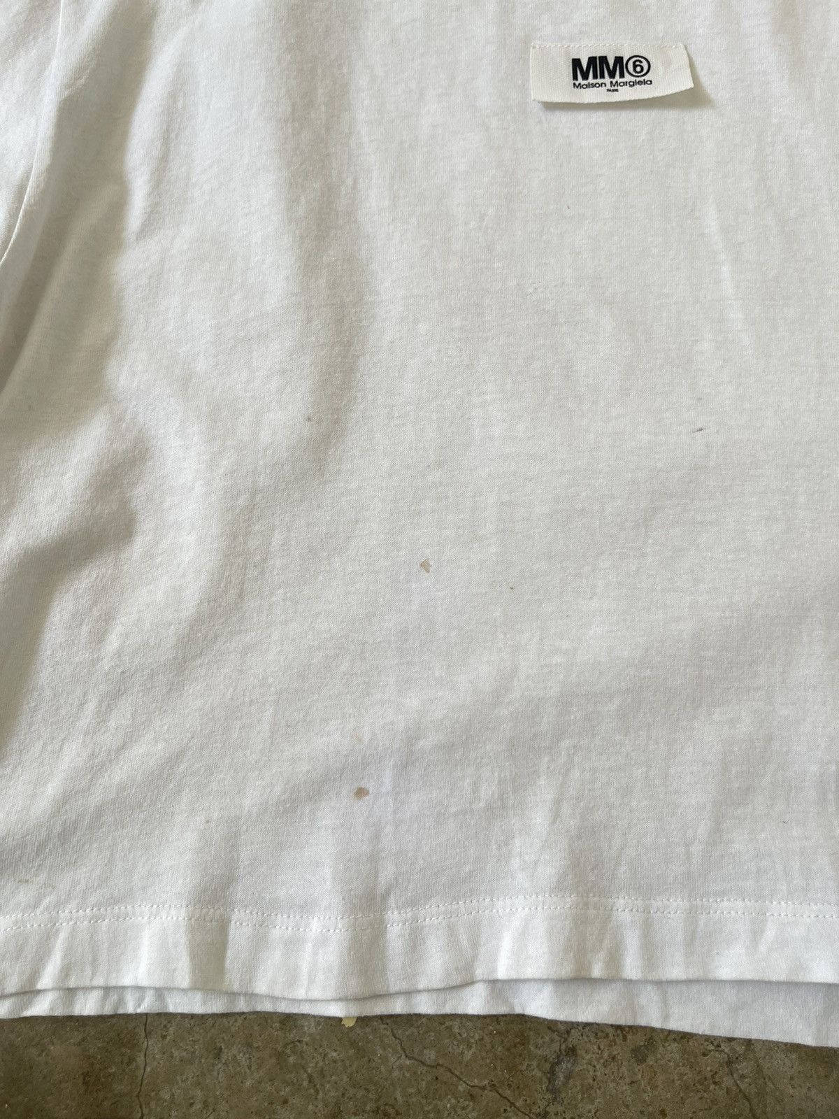 Maison Margiela MM6 Maison Margiela Cropped Logo Tag Tee Size US S / EU 44-46 / 1 - 3 Thumbnail