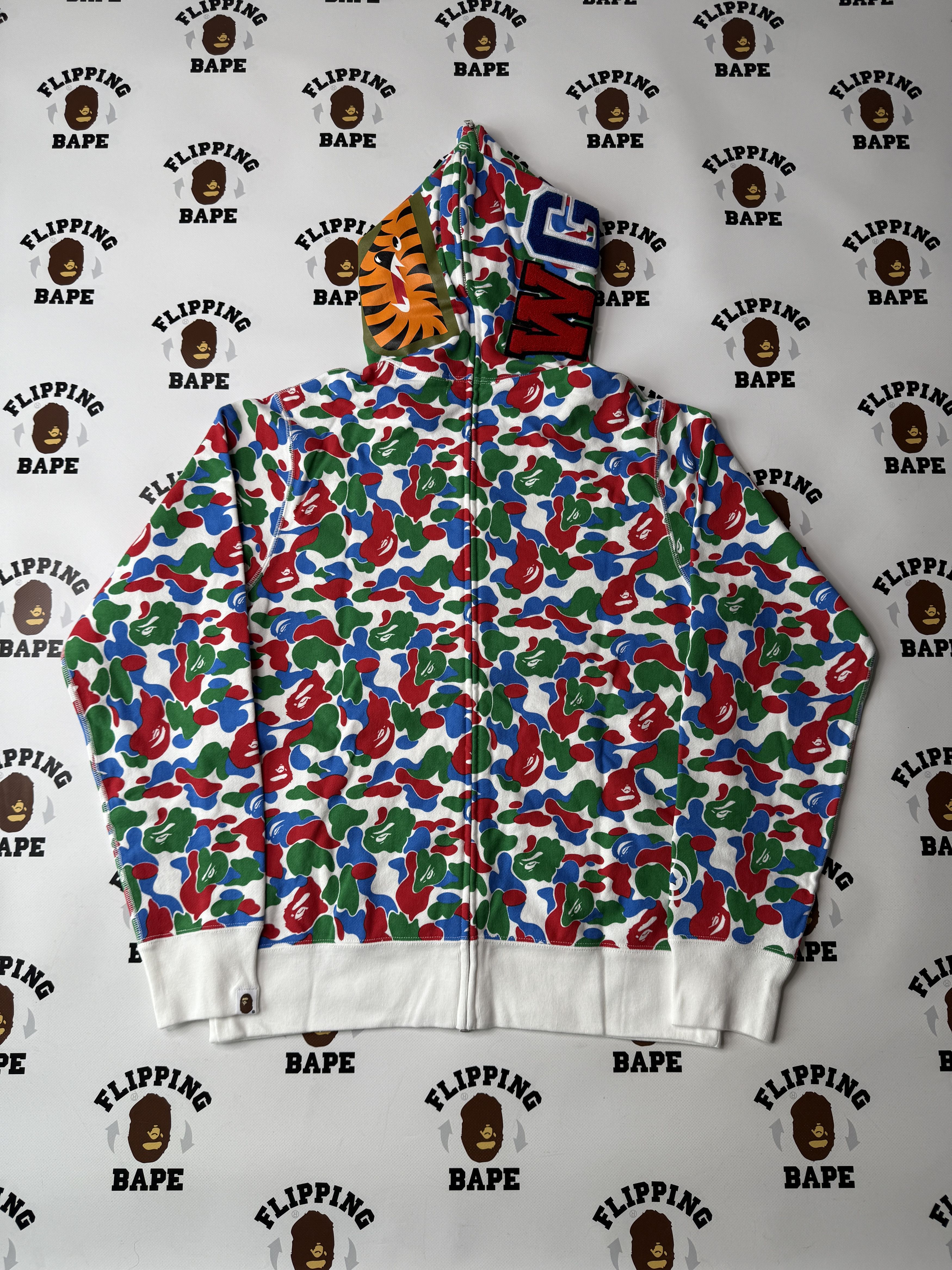 Bape BAPE QINGDAO SEPARATE SHARK FULL ZIP HOODIE Size US M / EU 48-50 / 2 - 3 Thumbnail