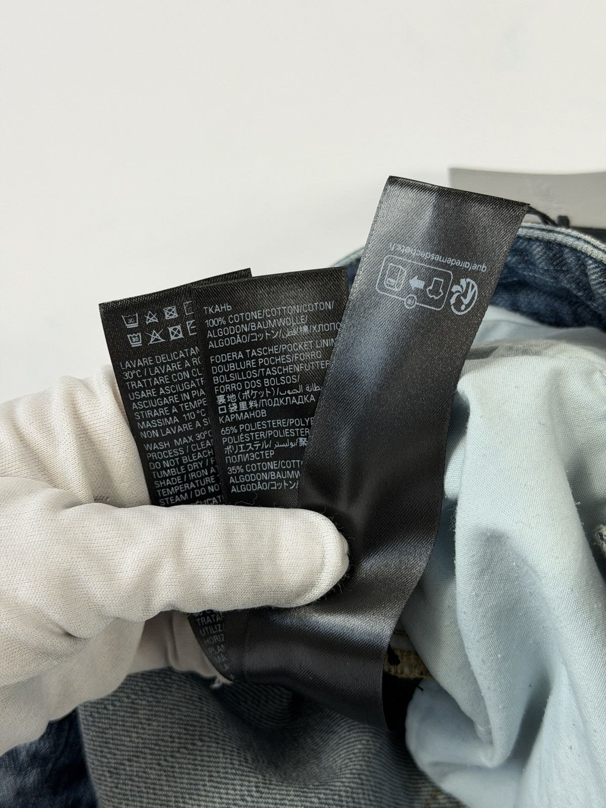 Balenciaga Balenciaga 50/50 Baggy & Flare Denim Pants Size US 30 / EU 46 - 14 Thumbnail