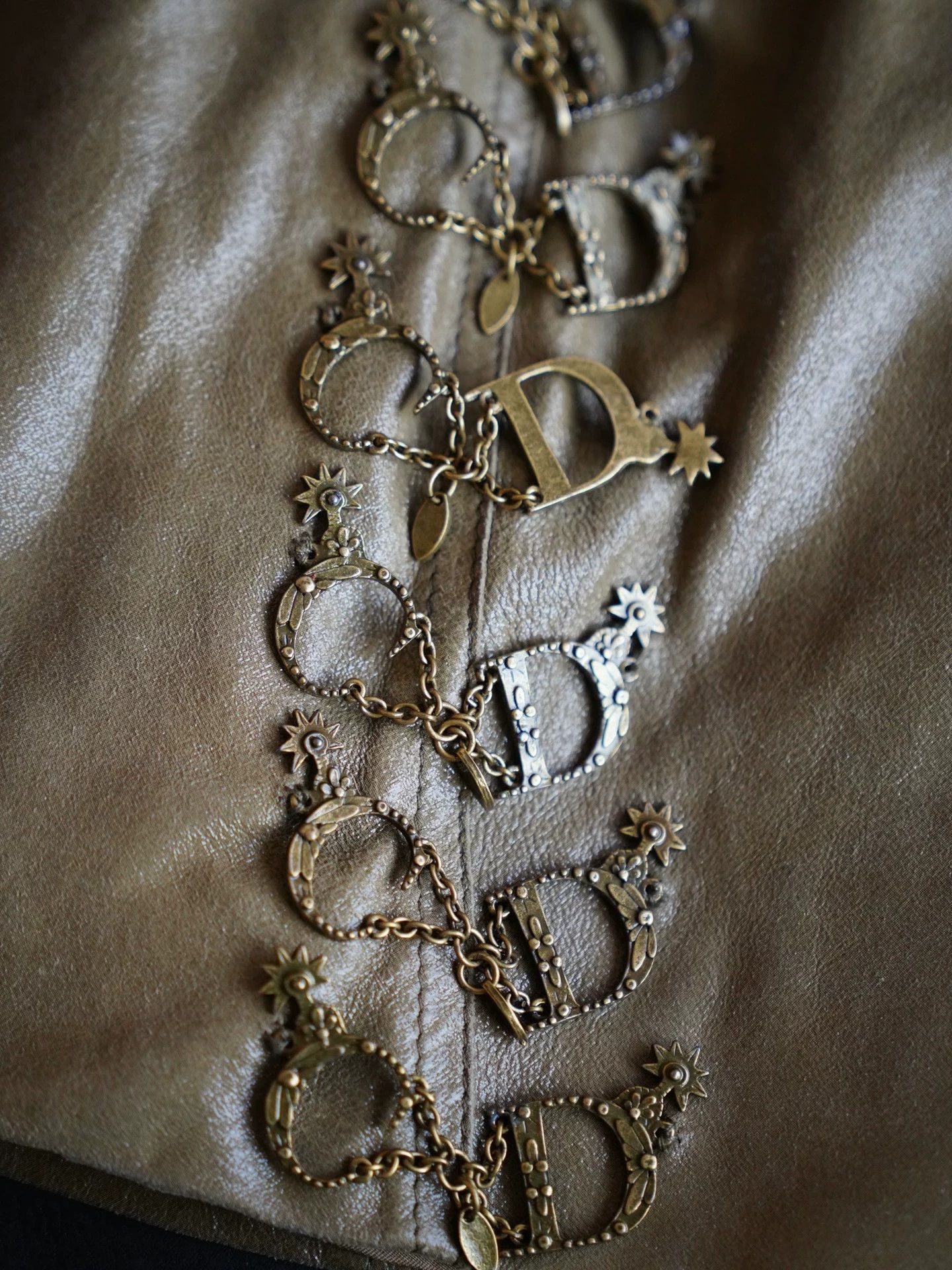 Dior Dior-2003-JG-Pearlized-Lambskin-CD-Rivet-Western-Skirt-FR38 Size 27" / US 4 / IT 40 - 4 Thumbnail