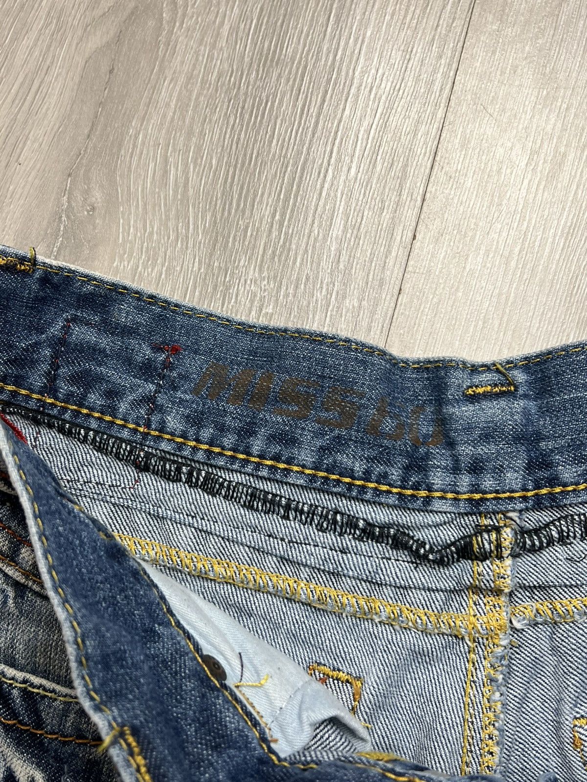 Miss Sixty Miss Sixty Denim Shorts Size 25" / US 0 / IT 36 - 6 Thumbnail