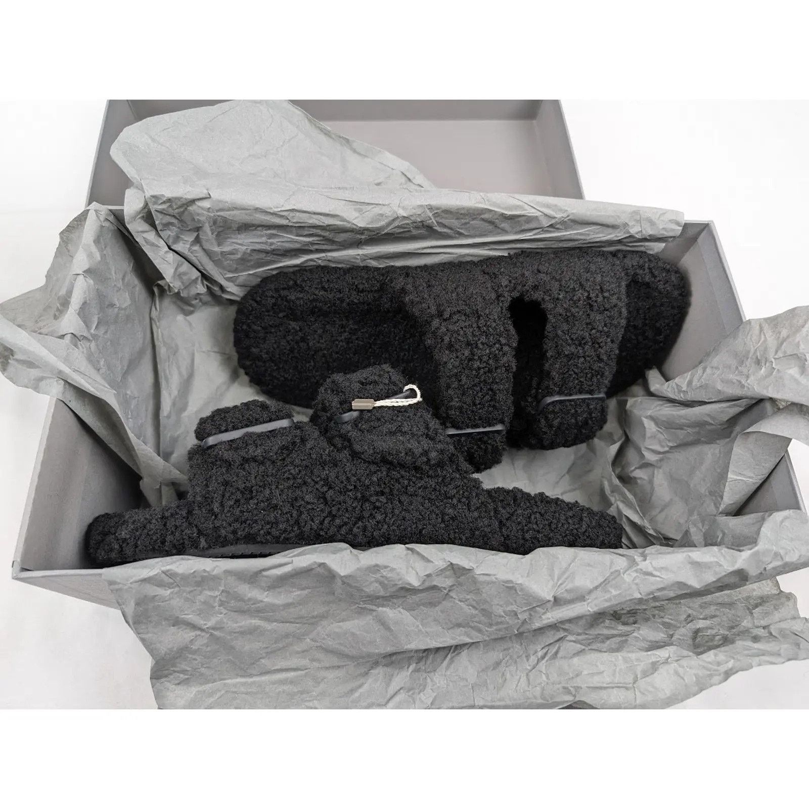 Balenciaga o1rshd1 Furry Shearling Mallorca Sandals in Black Size US 8 / EU 41 - 21 Thumbnail