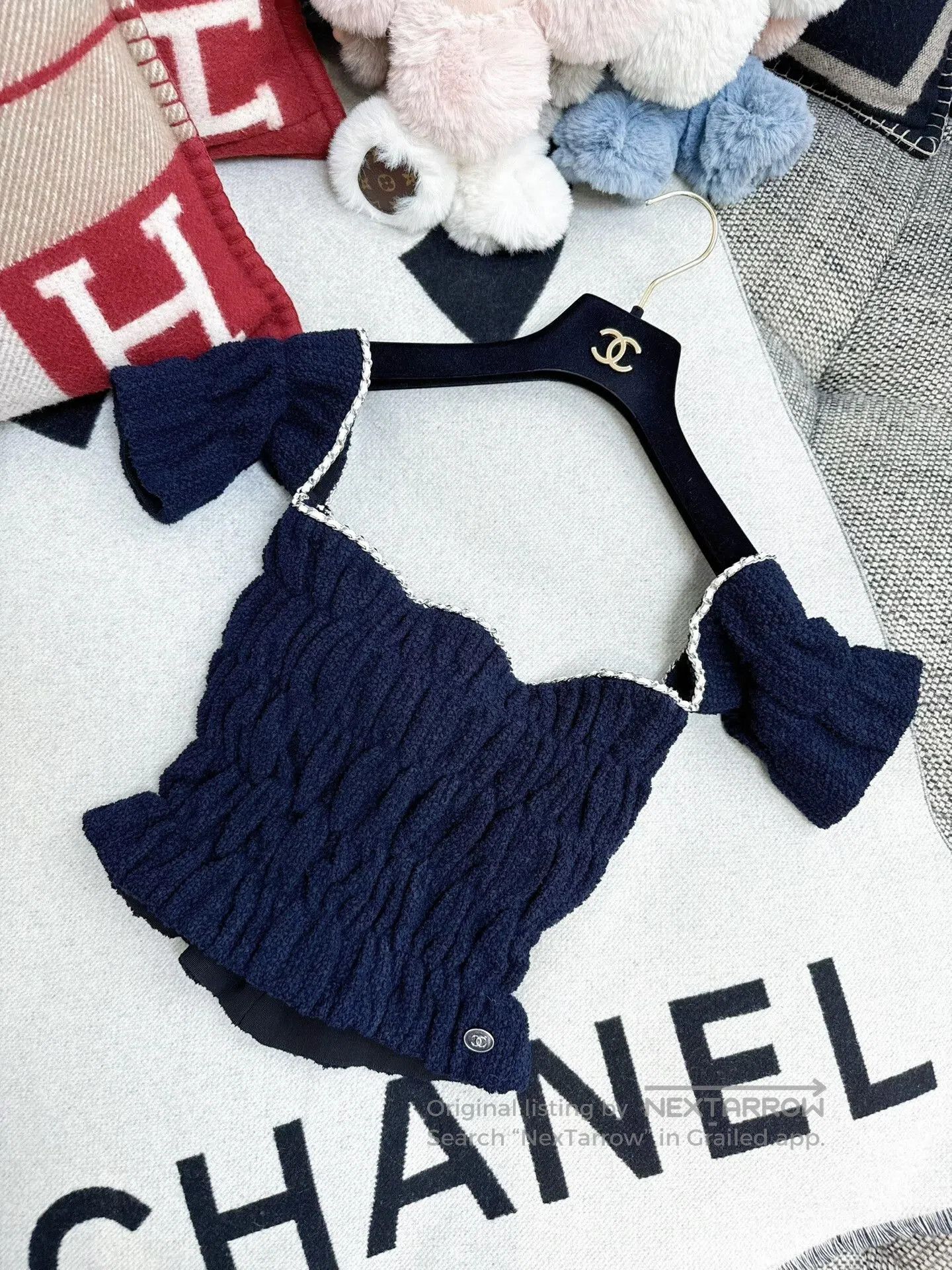 Chanel chanel deep blue chain shoulder top. Size S / US 4 / IT 40 - 1 Thumbnail