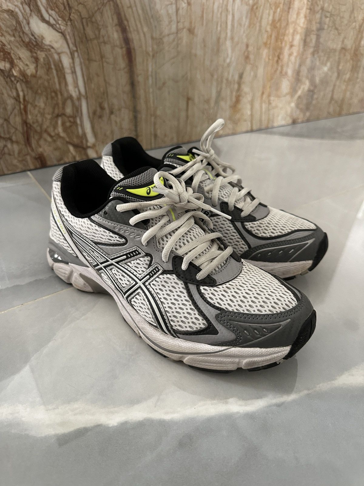 Asics × JJJJound Jjjjound x Asics 2160 Size US 8.5 / EU 41-42 - 1 Thumbnail