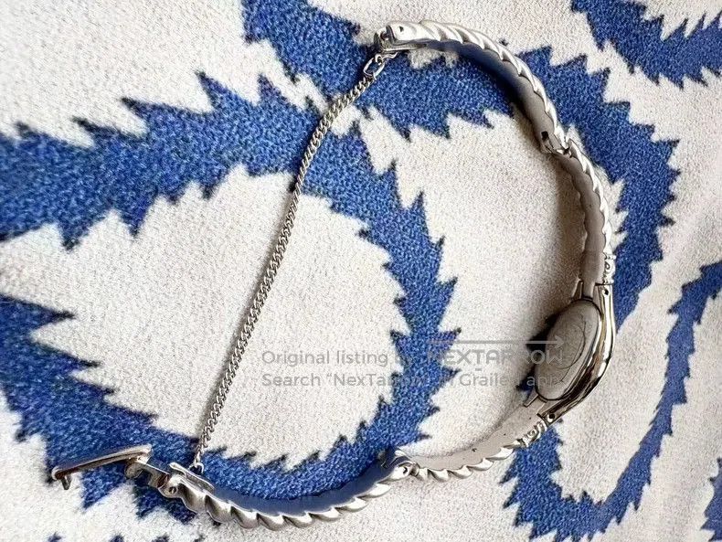 Vivienne Westwood Vivienne Westwood Silver Bracelet Watch . Size ONE SIZE - 3 Thumbnail