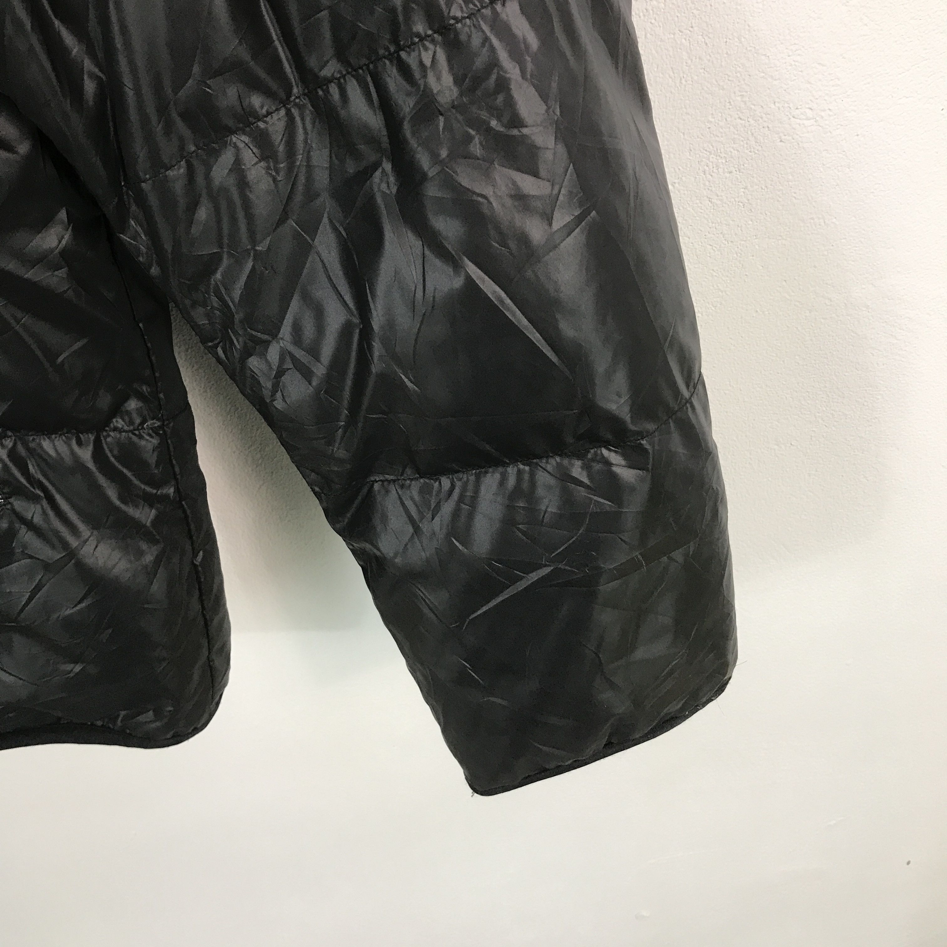 Japanese Brand Kara Kuri tamashi koi fish Puffer jacket Size US XL / EU 56 / 4 - 6 Thumbnail