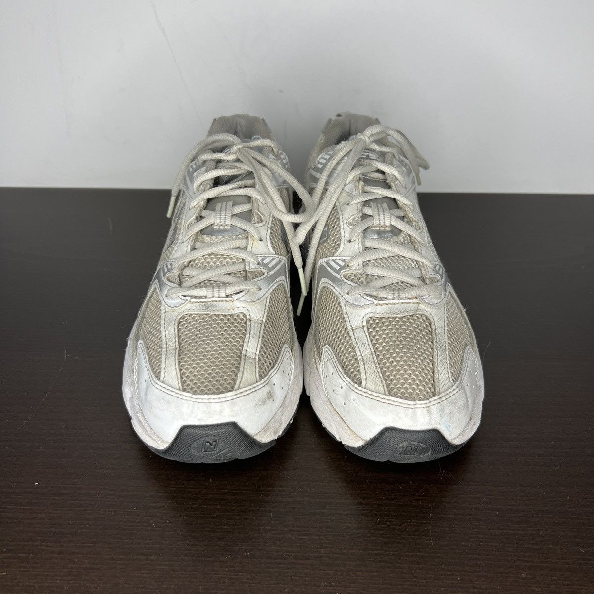 New Balance VINTAGE NEW BALANCE 530 SNEAKERS RUNNER SHOES Size US 10.5 / EU 43-44 - 2 Thumbnail