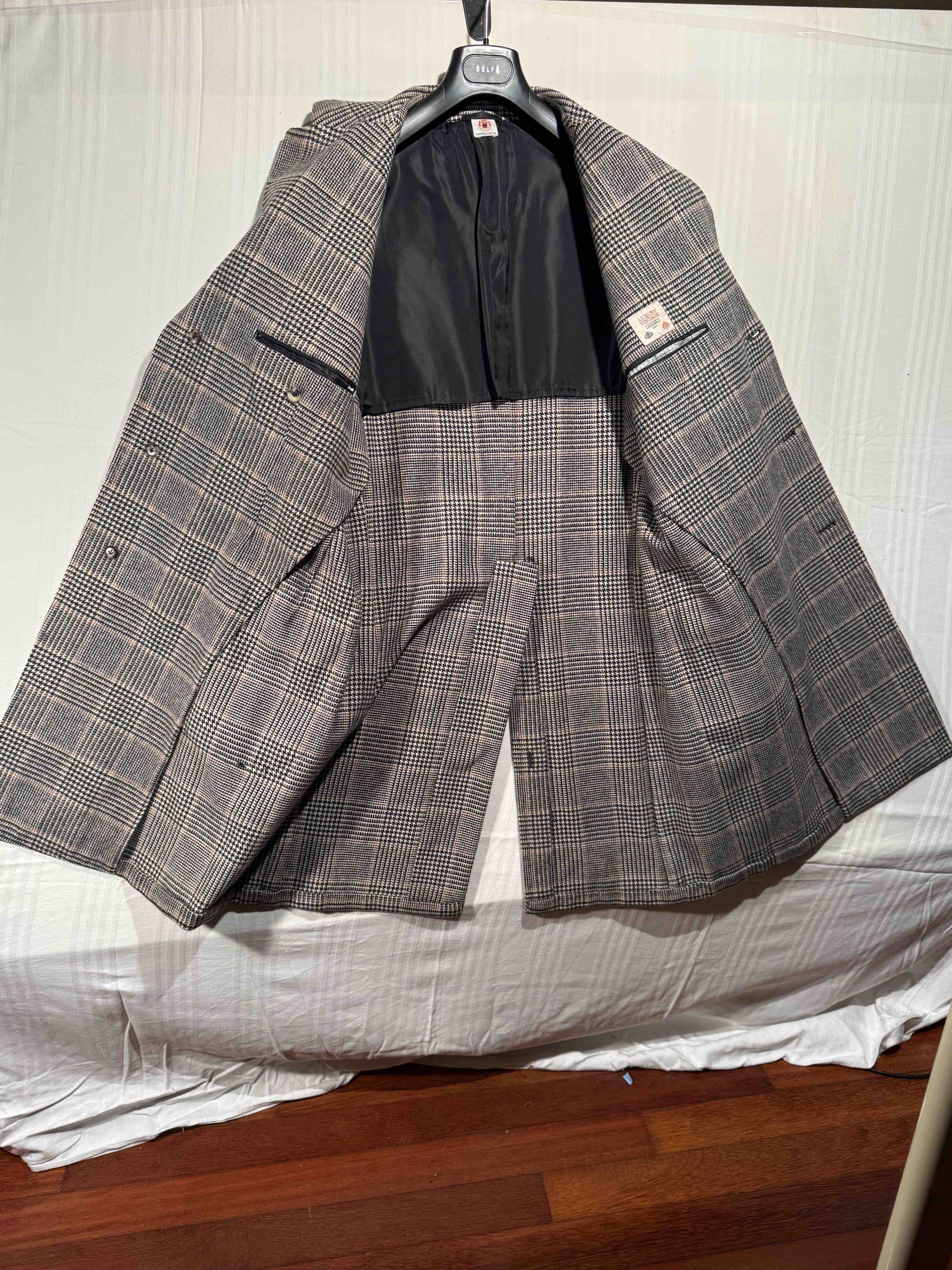Luigi Borrelli Luxury Vintage Archivio Luigi Borrelli Coat Size US L / EU 52-54 / 3 - 8 Thumbnail