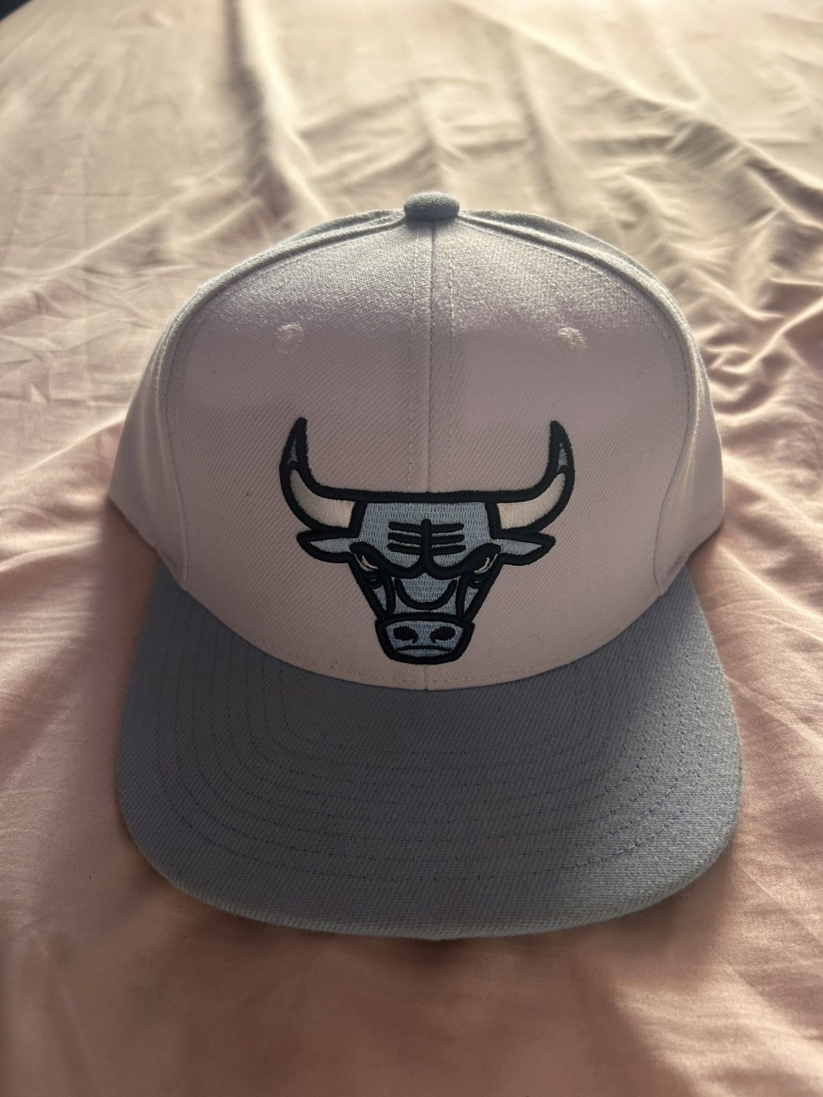 Mitchell & Ness Chicago bulls hat UNC colorway Size ONE SIZE - 1 Thumbnail