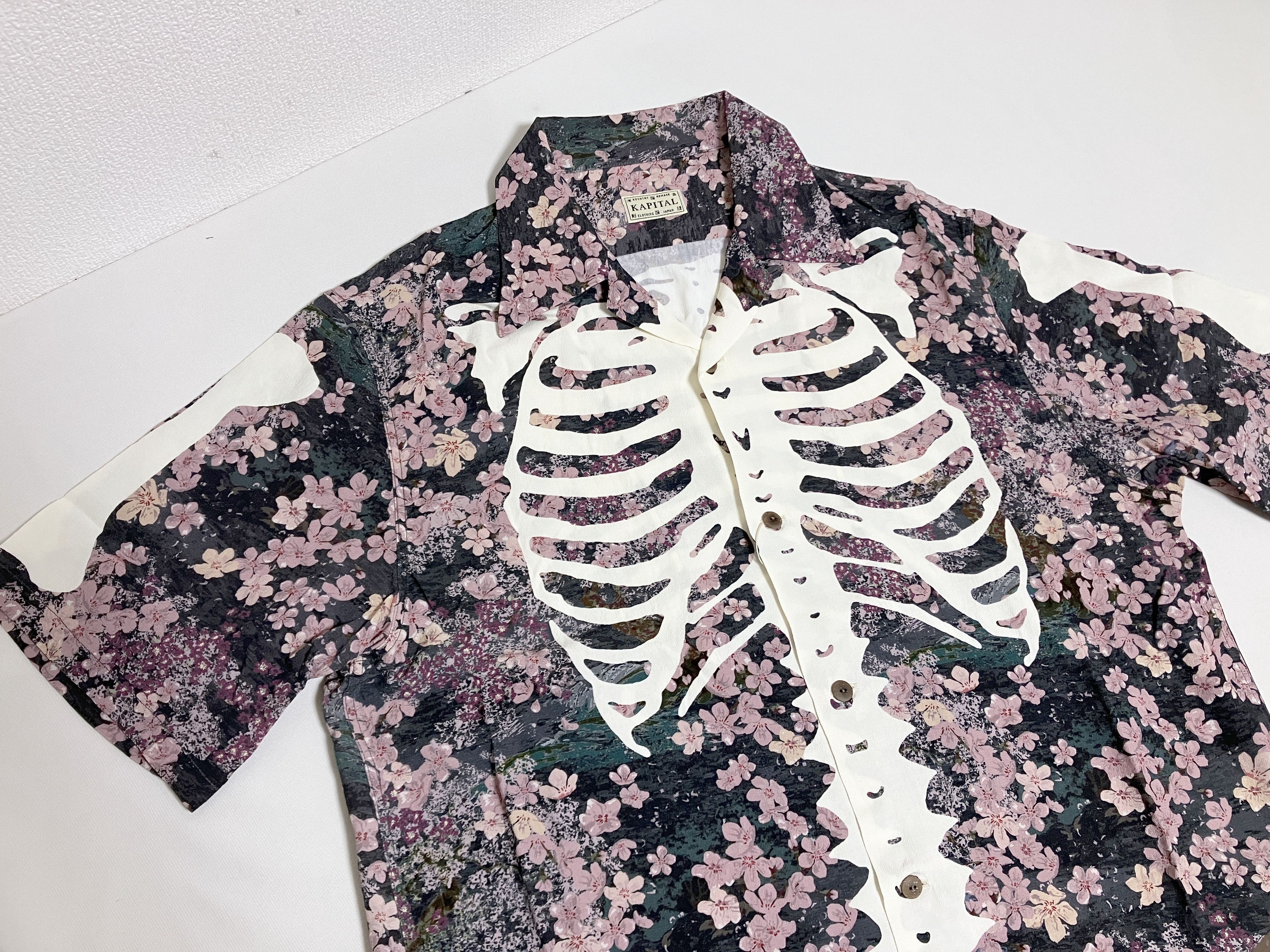 Kapital KAPITAL rayon Sakura Bone pt aloha shirt sumiguro new Size US XL / EU 56 / 4 - 3 Thumbnail
