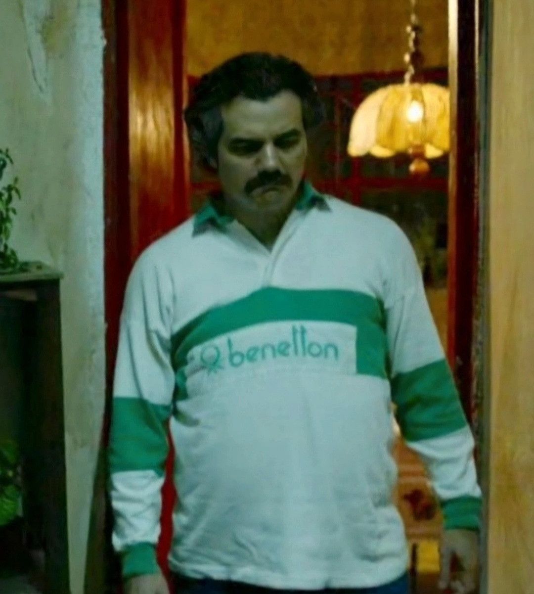 Benetton Benetton Rugby Shirt Pablo Escobar Narcos Size US S / EU 44-46 / 1 - 2 Thumbnail