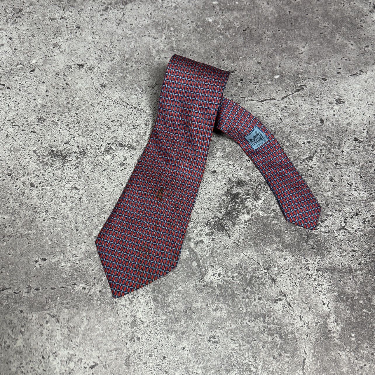 Hermes Vintage 90s Hermes Paris Silk tie France luxury y2k hype Size ONE SIZE - 1 Thumbnail