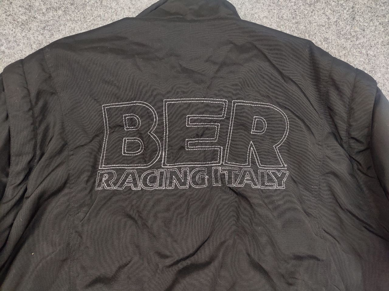Vintage Vintage 90's Kevin Schwantz Ber Racing Italy Zip Vest Jacket Size US L / EU 52-54 / 3 - 14 Thumbnail