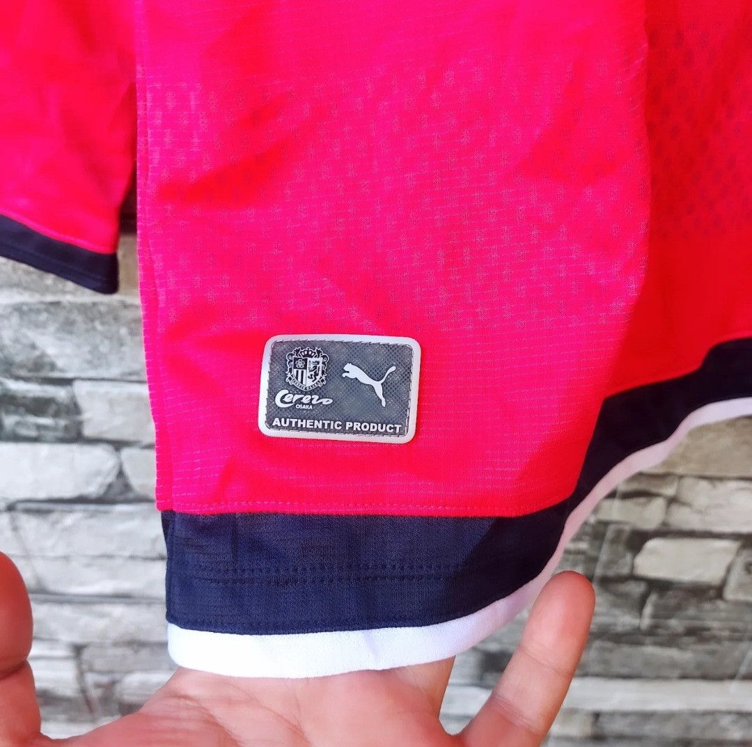 Puma 2016 CEREZO OSAKA HOME JERSEY Size US M / EU 48-50 / 2 - 7 Thumbnail