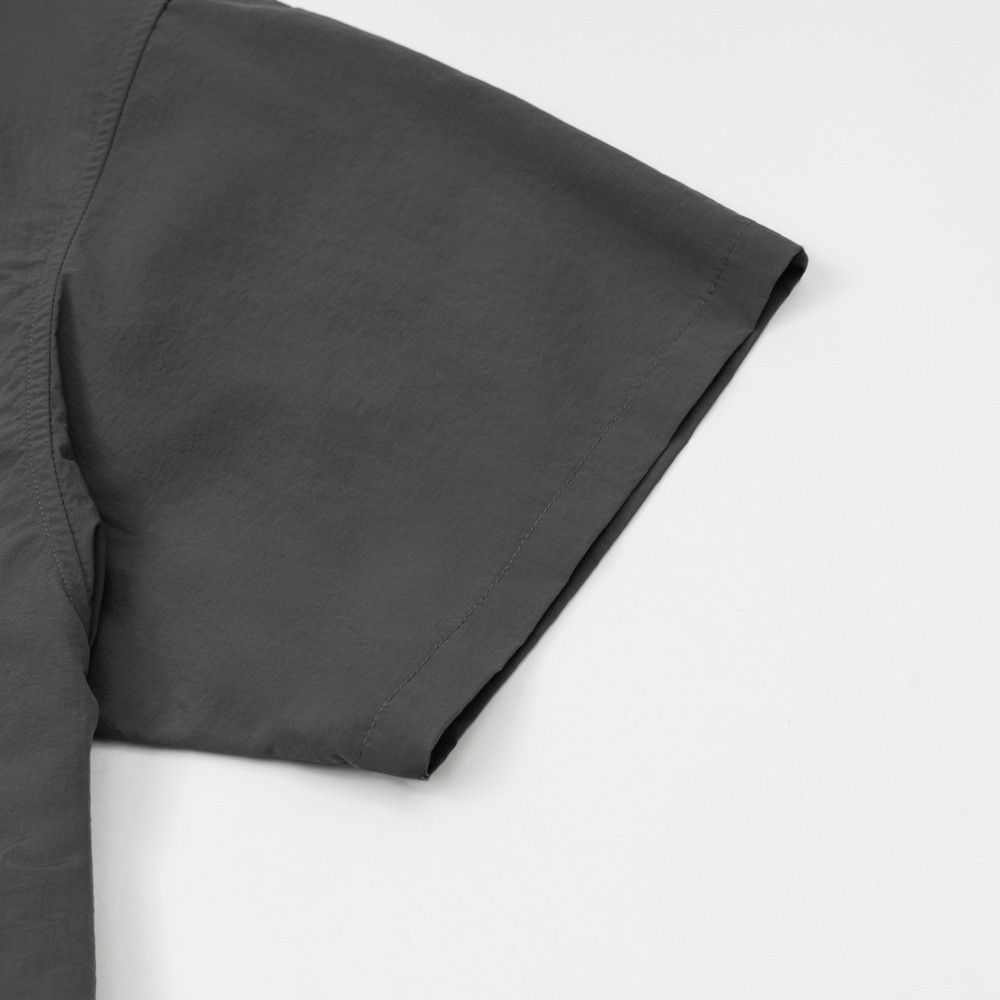 The North Face Urban Exploration CITY WINDWALL SS SHIRT Size US M / EU 48-50 / 2 - 4 Thumbnail