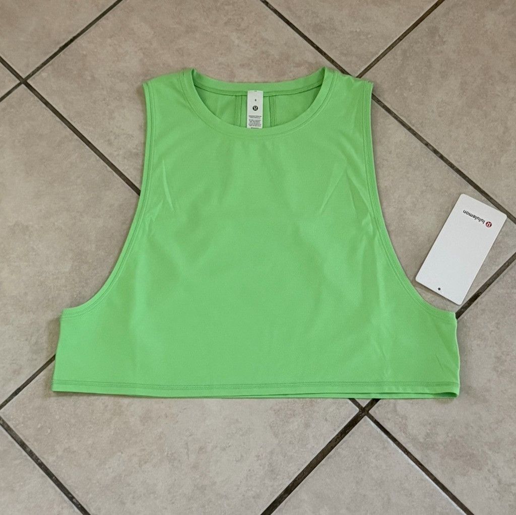 Lululemon LULULEMON MUSCLE LOVE CROP TANK TOUGH GREEN SCGL SIZE 8 NWT Size M / US 6-8 / IT 42-44 - 5 Thumbnail