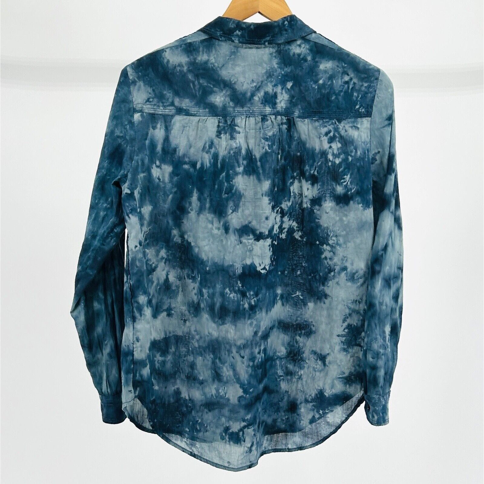 Anthropologie Pilcro Anthropologie Tie Dye Blue Cotton Button Down Size S / US 4 / IT 40 - 3 Thumbnail