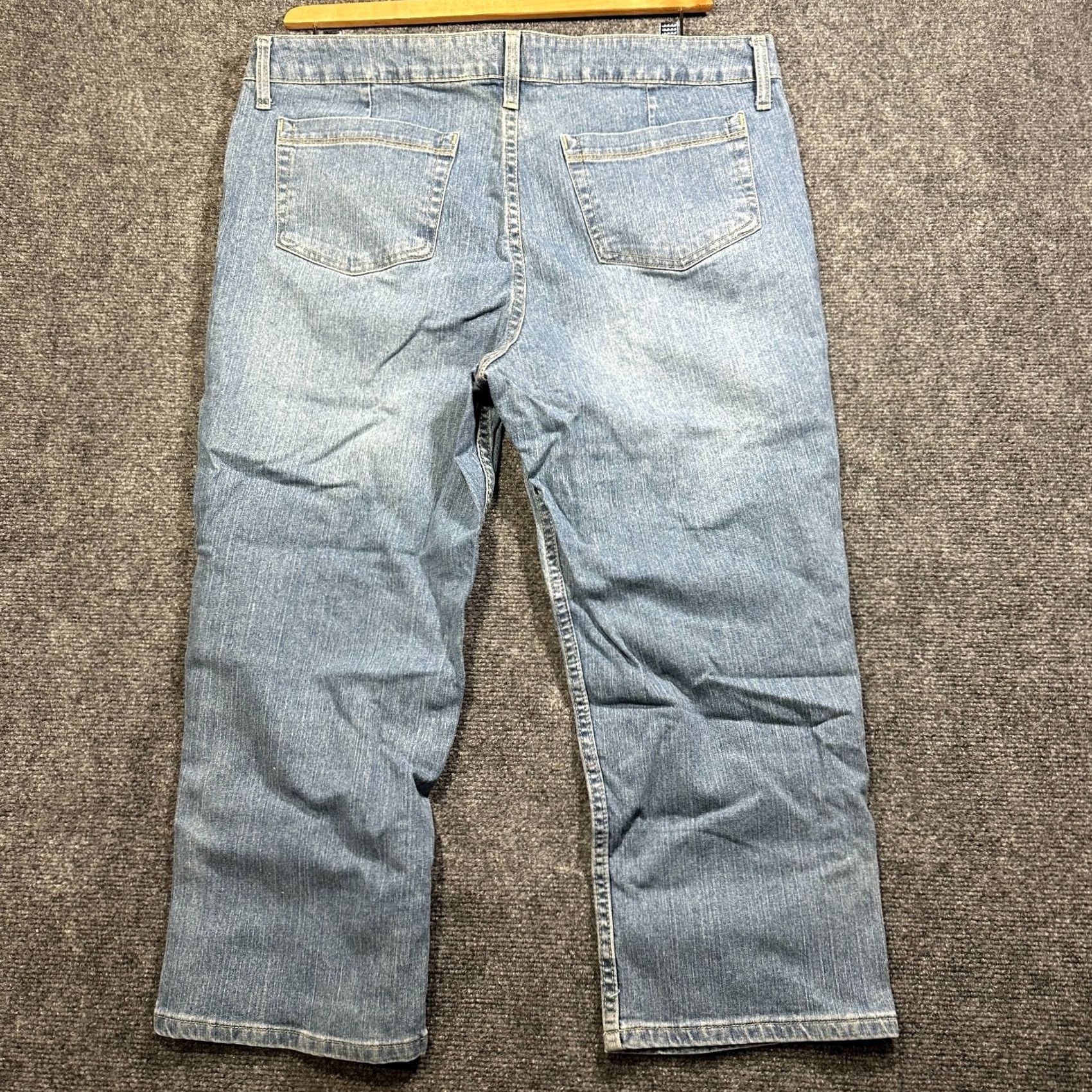 Eddie Bauer Eddie Bauer Jeans Womens 16 Cropped Blue Cotton Stretch Pockets Size 38" / US 16 / IT 52 - 7 Thumbnail
