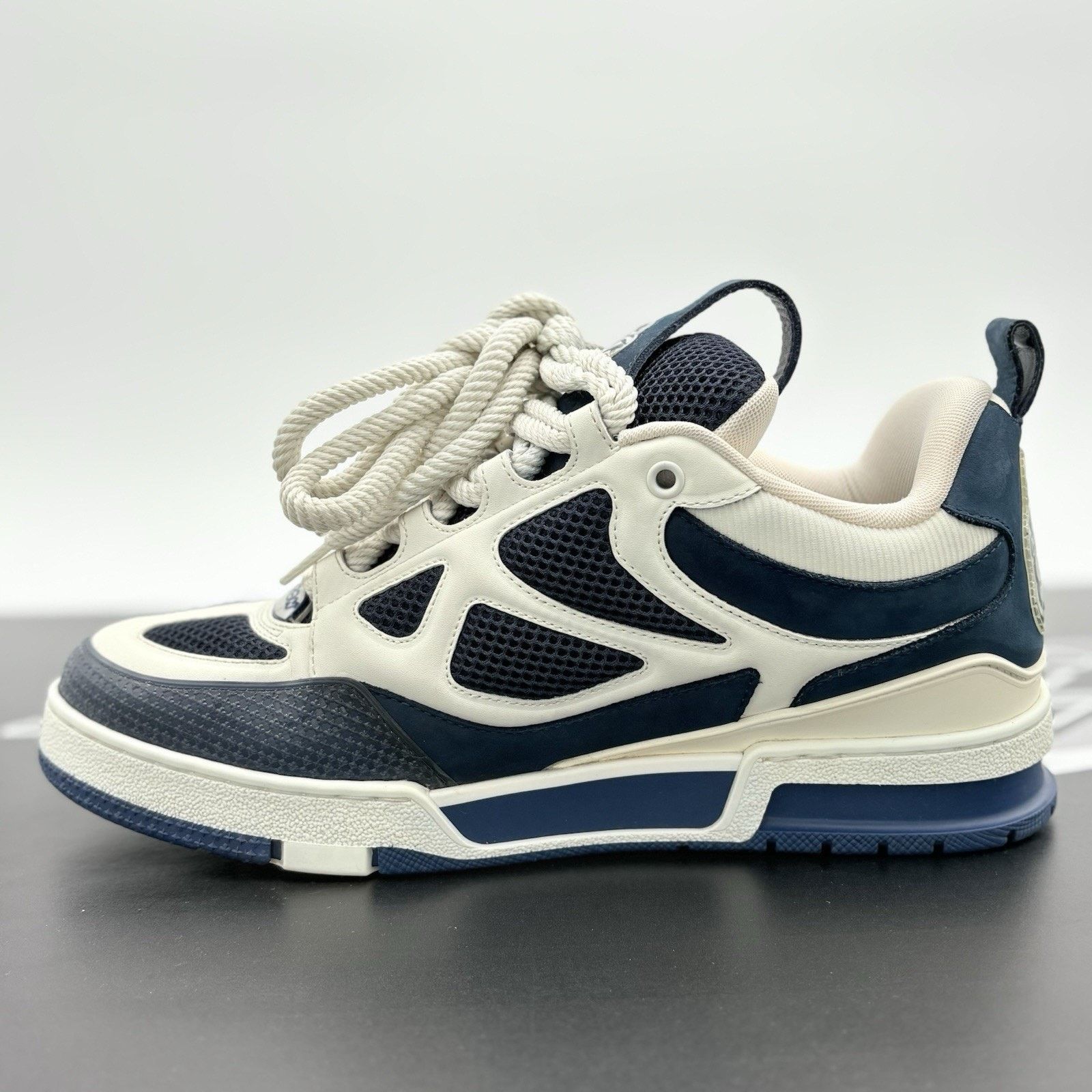 Louis Vuitton Louis Vuitton Skate ' Marine ' | SUPER CLEAN! Size US 9.5 / EU 42-43 - 4 Thumbnail
