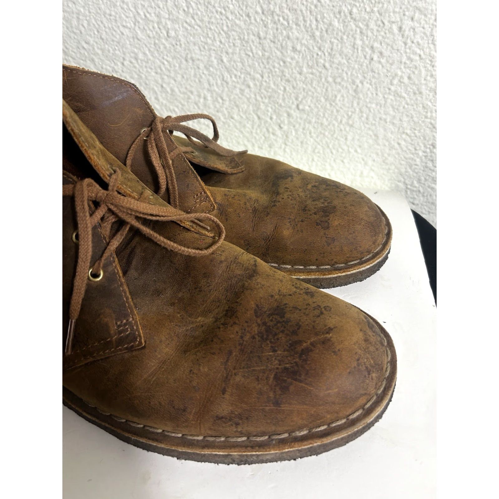 Clarks Clarks Desert Boot Mens 10.5 Ankle Boot Lace Up Leather Brown Bodied Desert Shoe Mens Brown 10.5 Lace Up Leather Desert Boot Shoes Mens Size US 11 / EU 44 - 2 Thumbnail