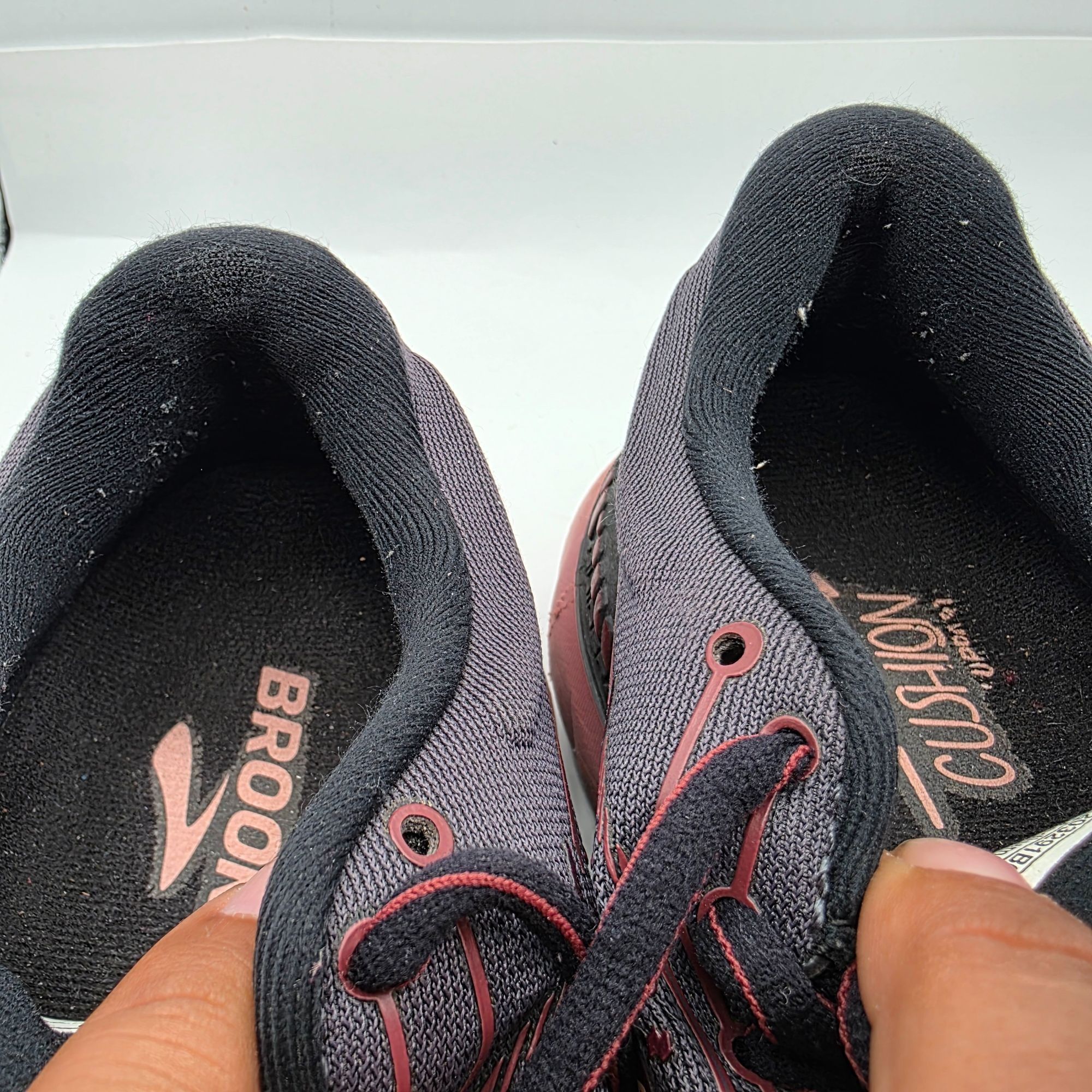 Brooks Brooks Adrenaline 21 Womens Size 8.5 Black Pink Athletic Run Size US 8.5 / IT 38.5 - 7 Thumbnail