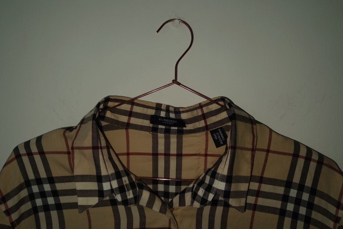 Burberry Burberry Vintage Check Shirt size S Size US S / EU 44-46 / 1 - 2 Thumbnail