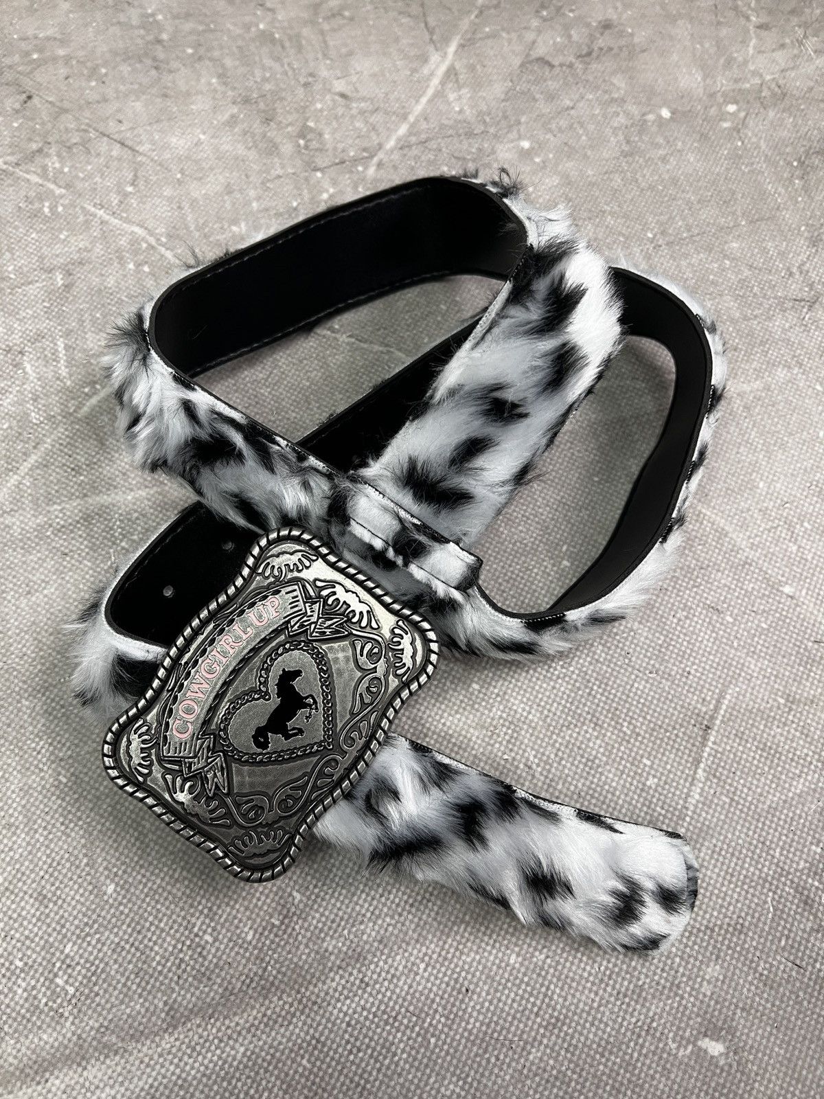 Hysteric Glamour Rare western faux fur cow leather belt hysteric glamour Size ONE SIZE - 7 Thumbnail
