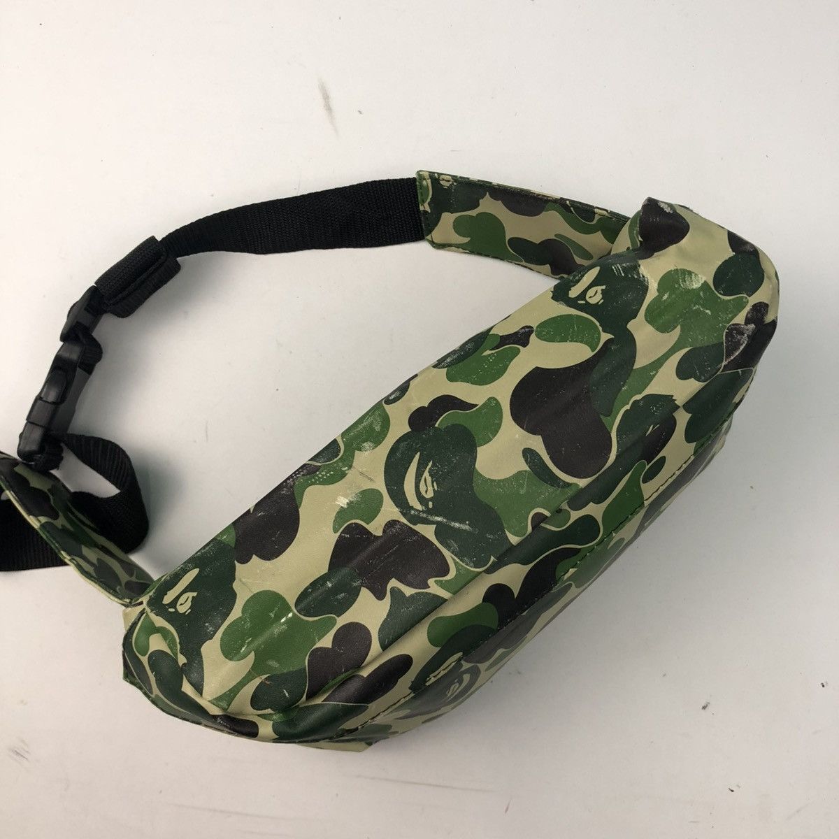 Bape ‼️YES‼️ BAPE WAIST CAMO JAPAN EXCLUSIVE A BATHING APE MAGAZINE Size ONE SIZE - 11 Thumbnail