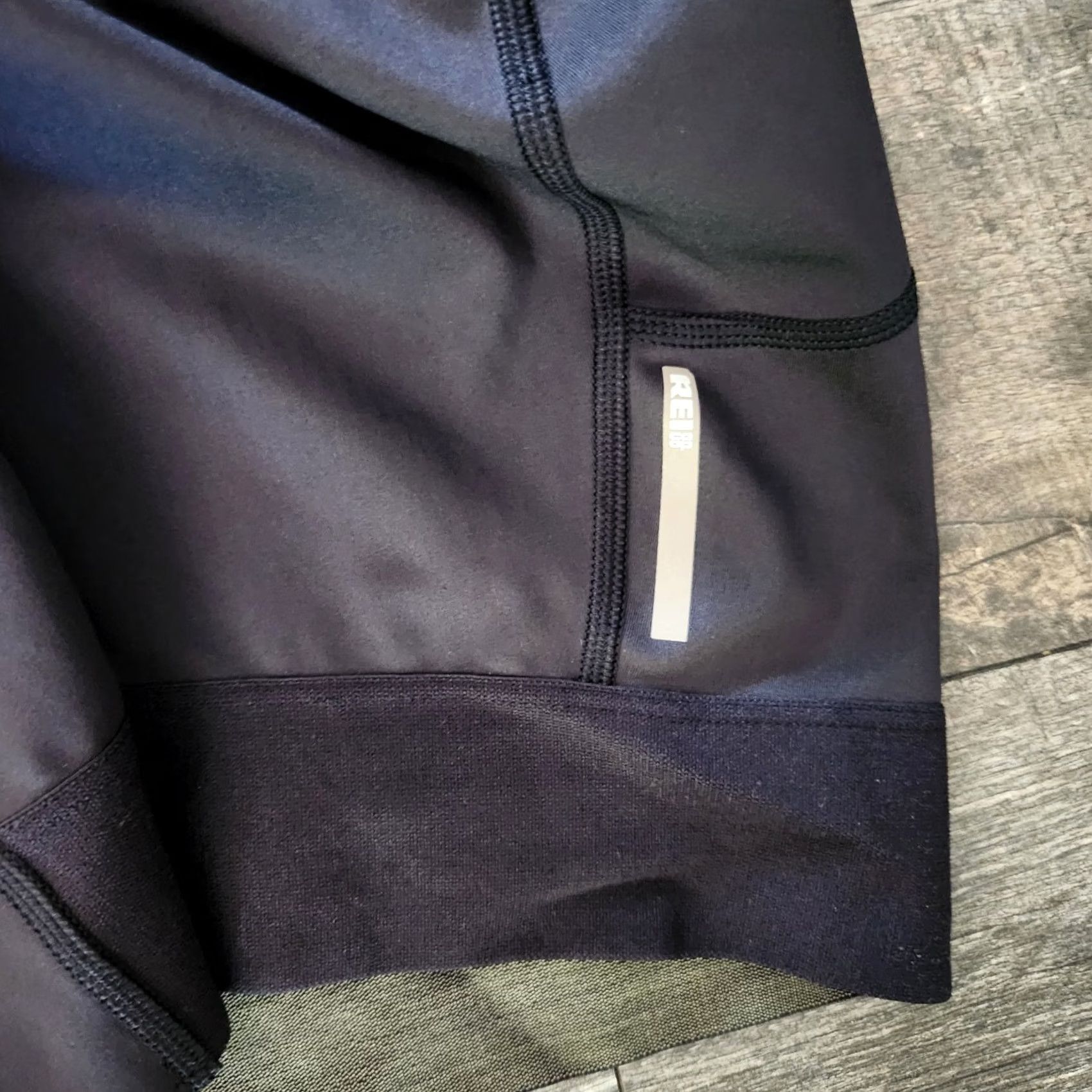 Vintage REI Men's Co-Op Junction Bike Cycling Shorts Mens XXL Black Padded Stretch Athletic Elastic Waist Inseam 9 in Regular Rise Mid 10-12 in Outdoor Biker Size US 39 - 2 Thumbnail