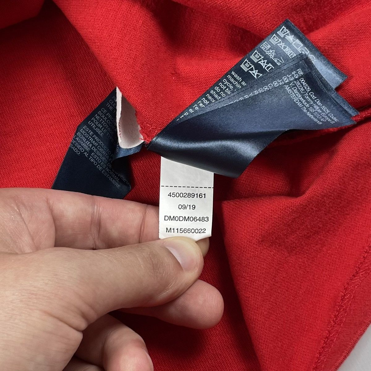 Tommy Hilfiger Tommy Jeans T-shirt Big logo New York City Size US M / EU 48-50 / 2 - 12 Thumbnail