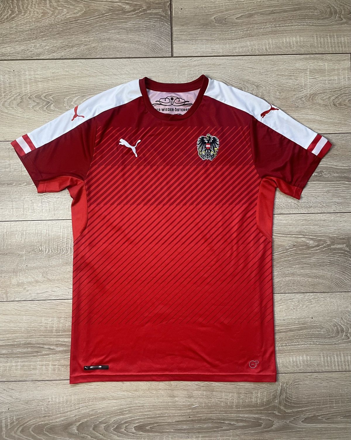 Puma AUSTRIA 2015 2016 HOME FOOTBALL SHIRT SOCCER JERSEY PUMA M Size US M / EU 48-50 / 2 - 1 Thumbnail