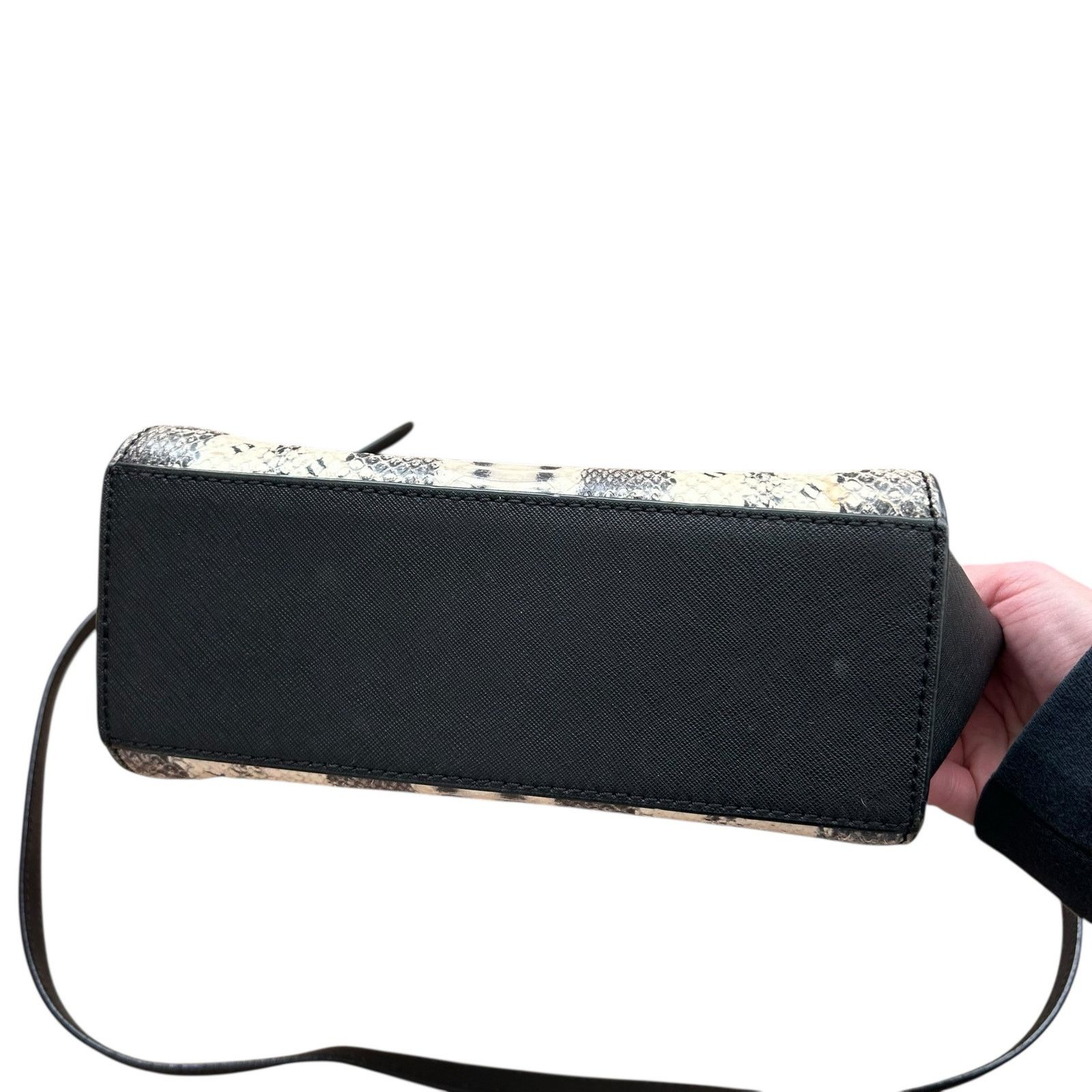 Michael Kors Michael Kors Selma Snakeskin Print Crossbody Size ONE SIZE - 5 Thumbnail