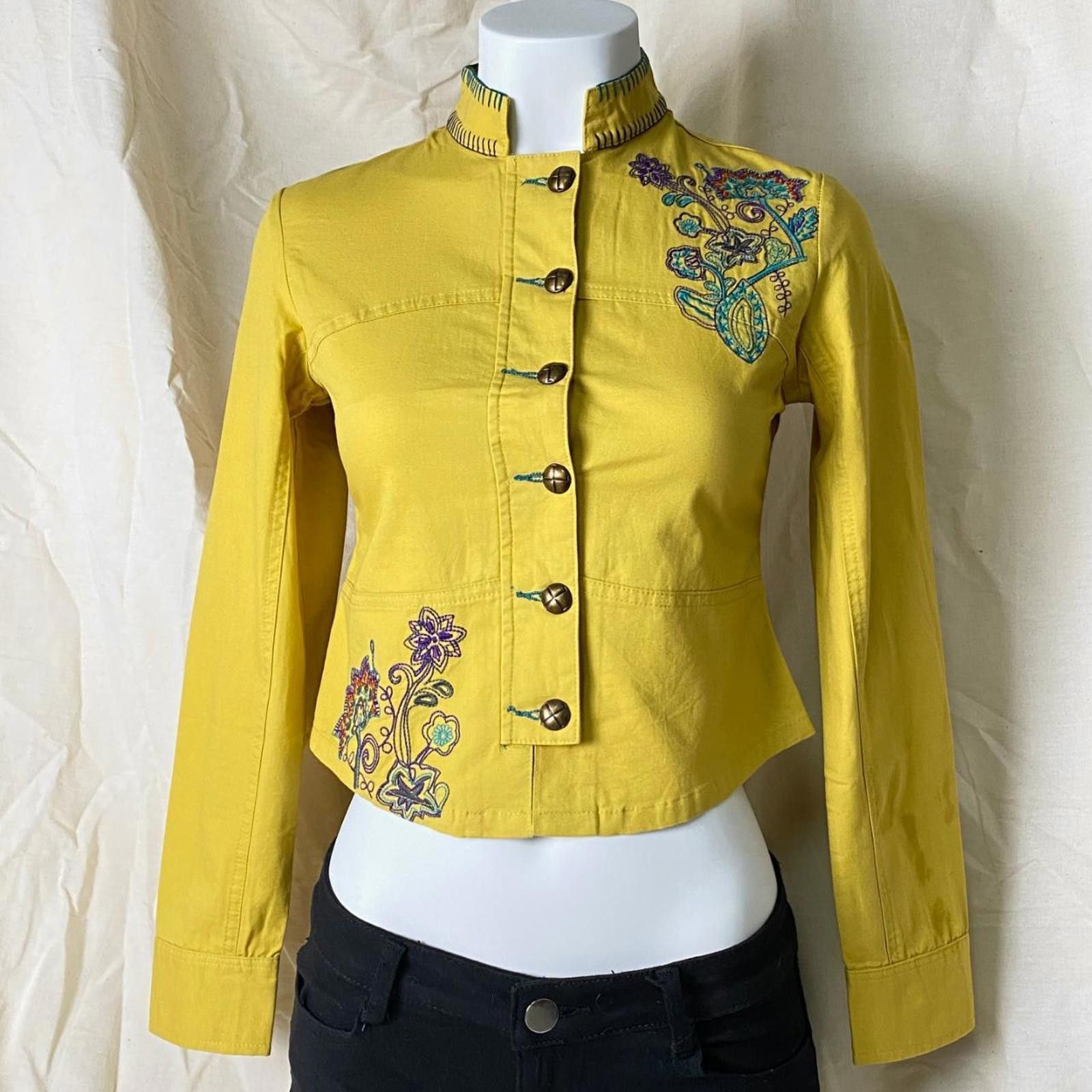 Japanese Brand Deadstock vintage one-of-a-kind embroidered yellow ...