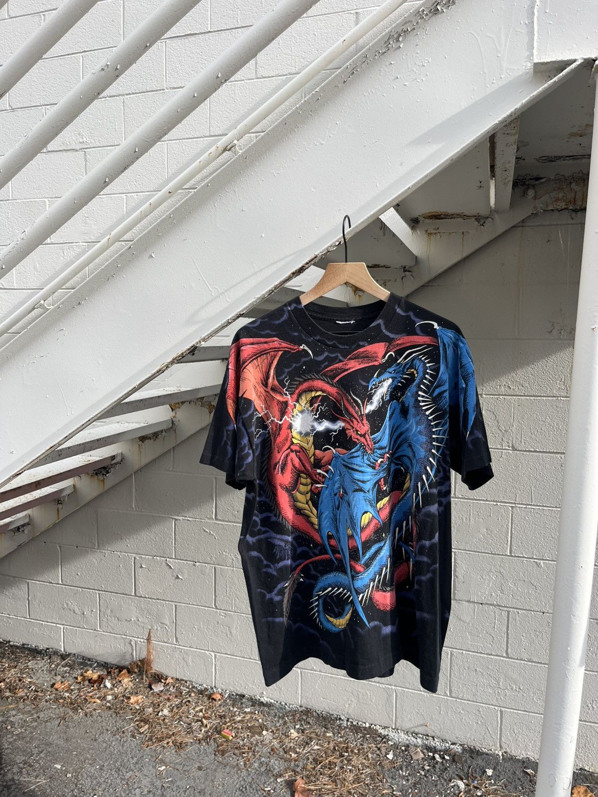 Liquid Blue Liquid blue ETERNAL DRAGONS all over print tshirt Size US L / EU 52-54 / 3 - 1 Thumbnail