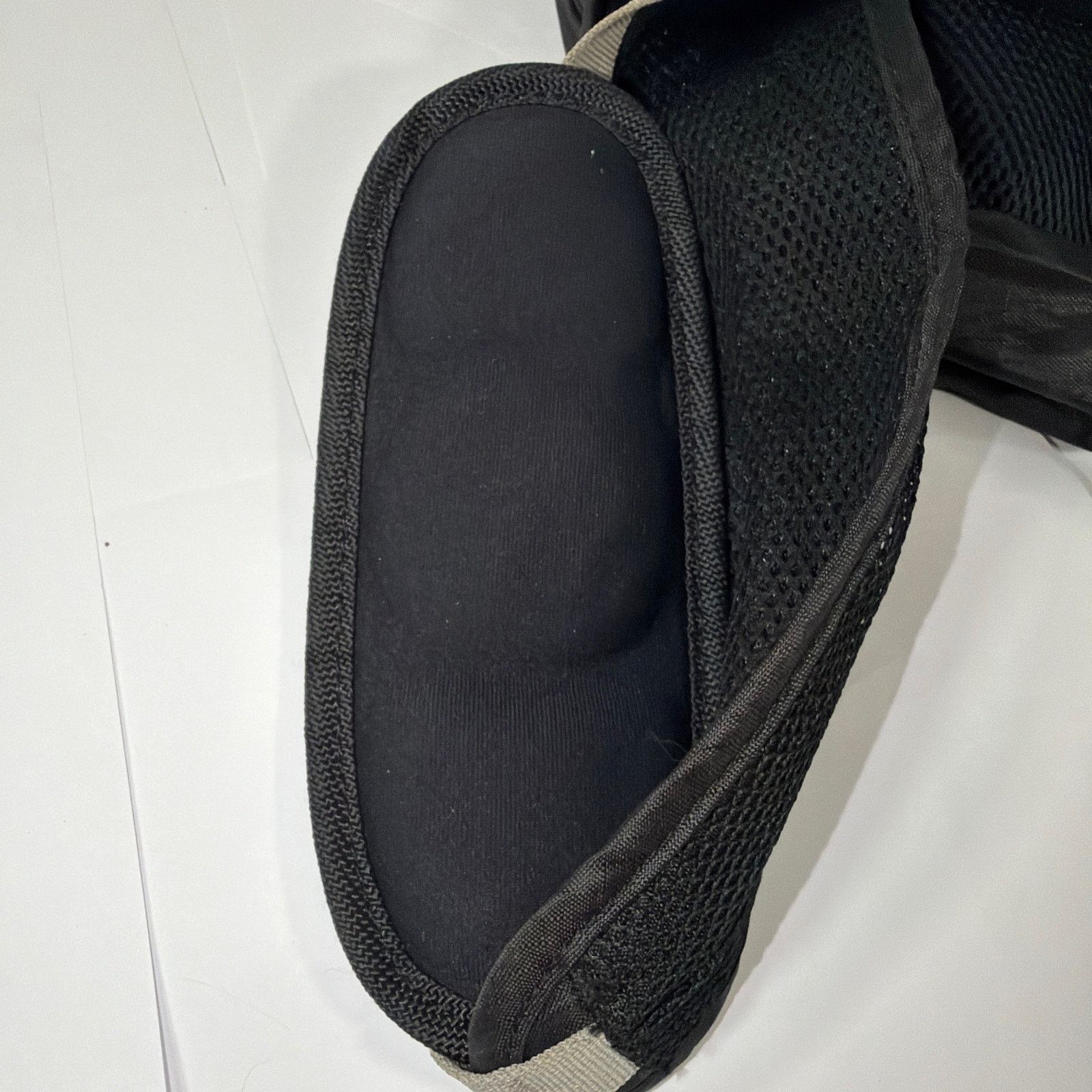 Eddie Bauer Eddie Bauer Stowaway 10L Packable Backpack Black/Gray Size ONE SIZE - 9 Thumbnail
