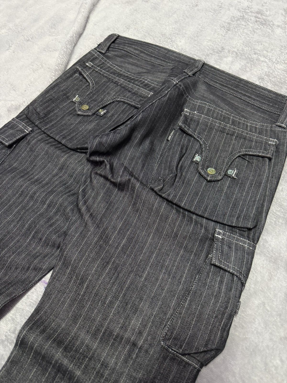 Tornado Mart Tornado Mart Japan Studded Herringbone Cargo Flared Jeans Size US 30 / EU 46 - 14 Thumbnail