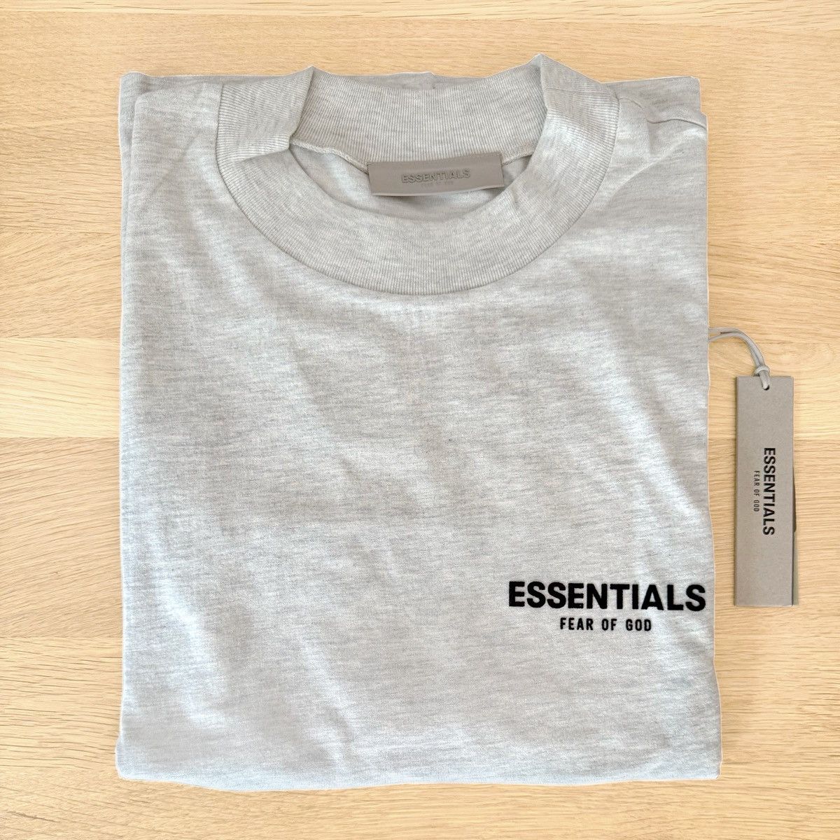 Fear of God Fear of God Essentials LIGHT OATMEAL Tee Size M BNWT Size US M / EU 48-50 / 2 - 1 Thumbnail